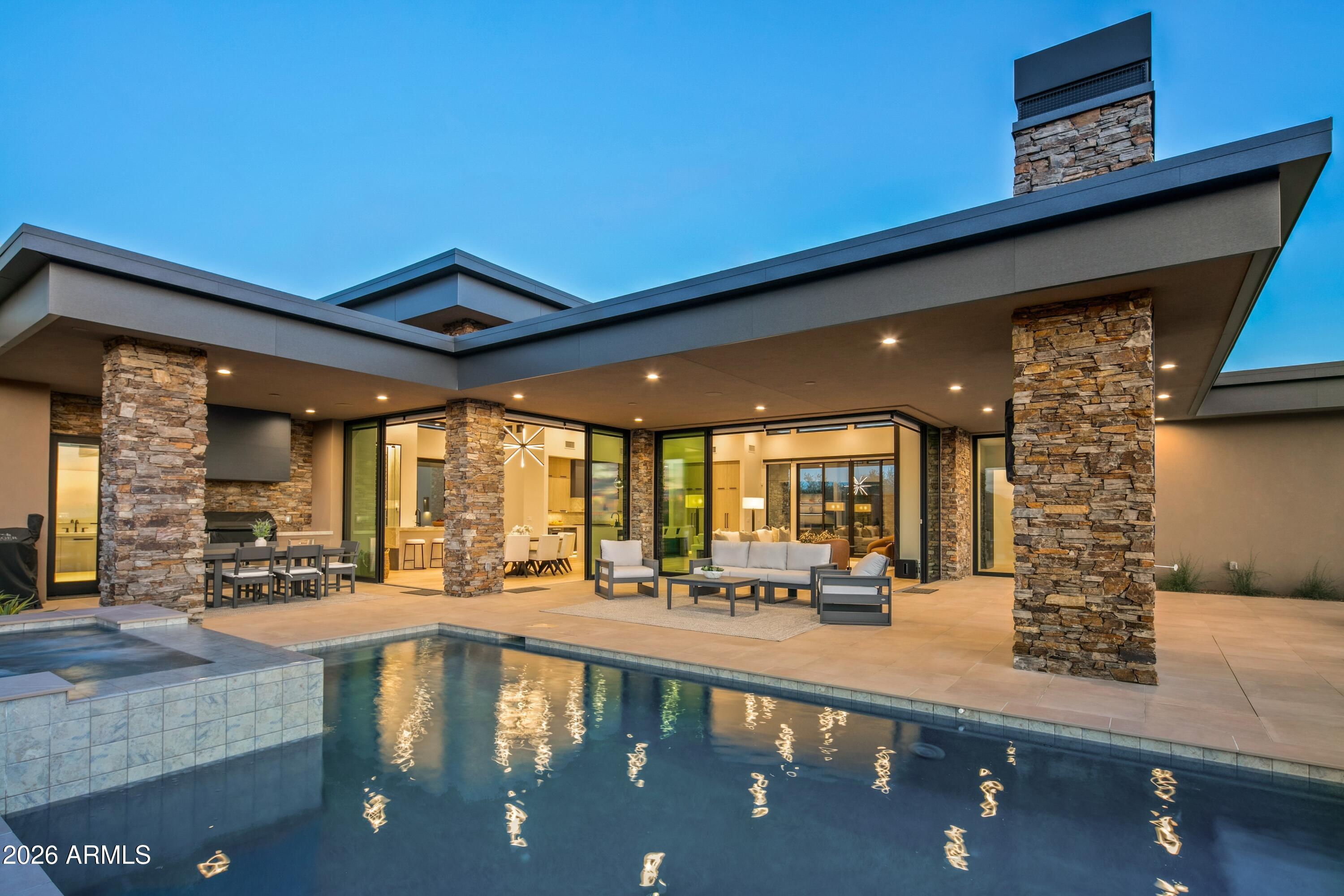 DESERT MOUNTAIN - Residential