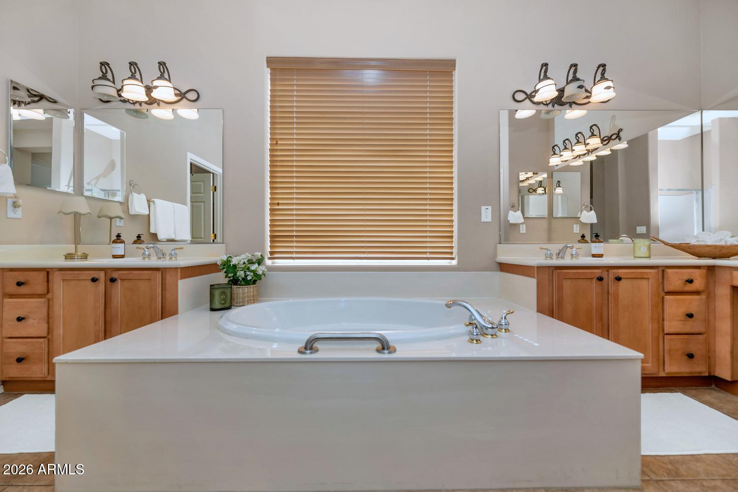 ANTHEM COUNTRY CLUB - Residential