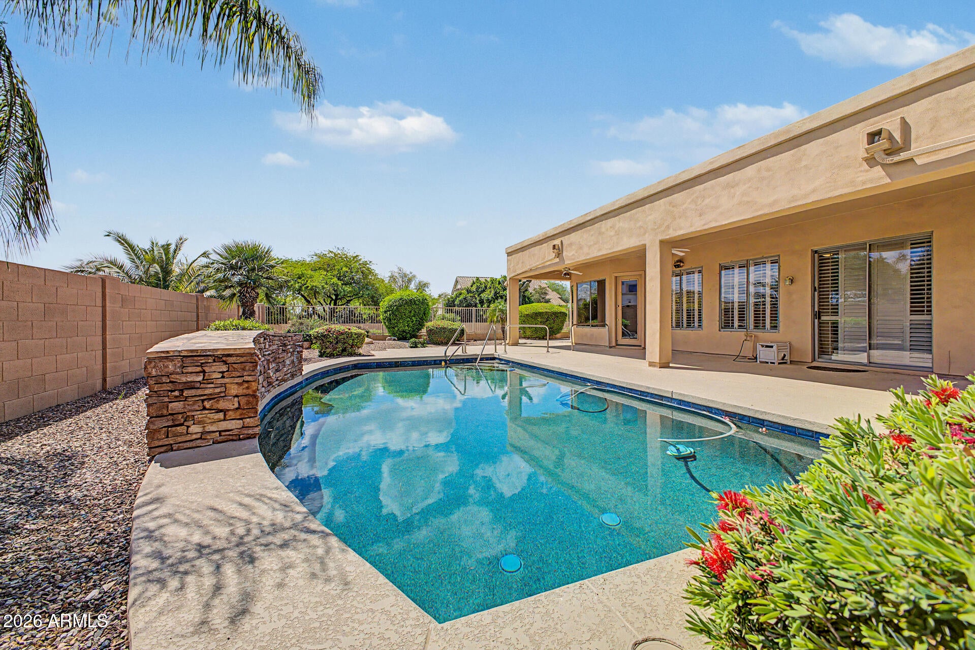 SAGUARO MOUNTAIN - Residential