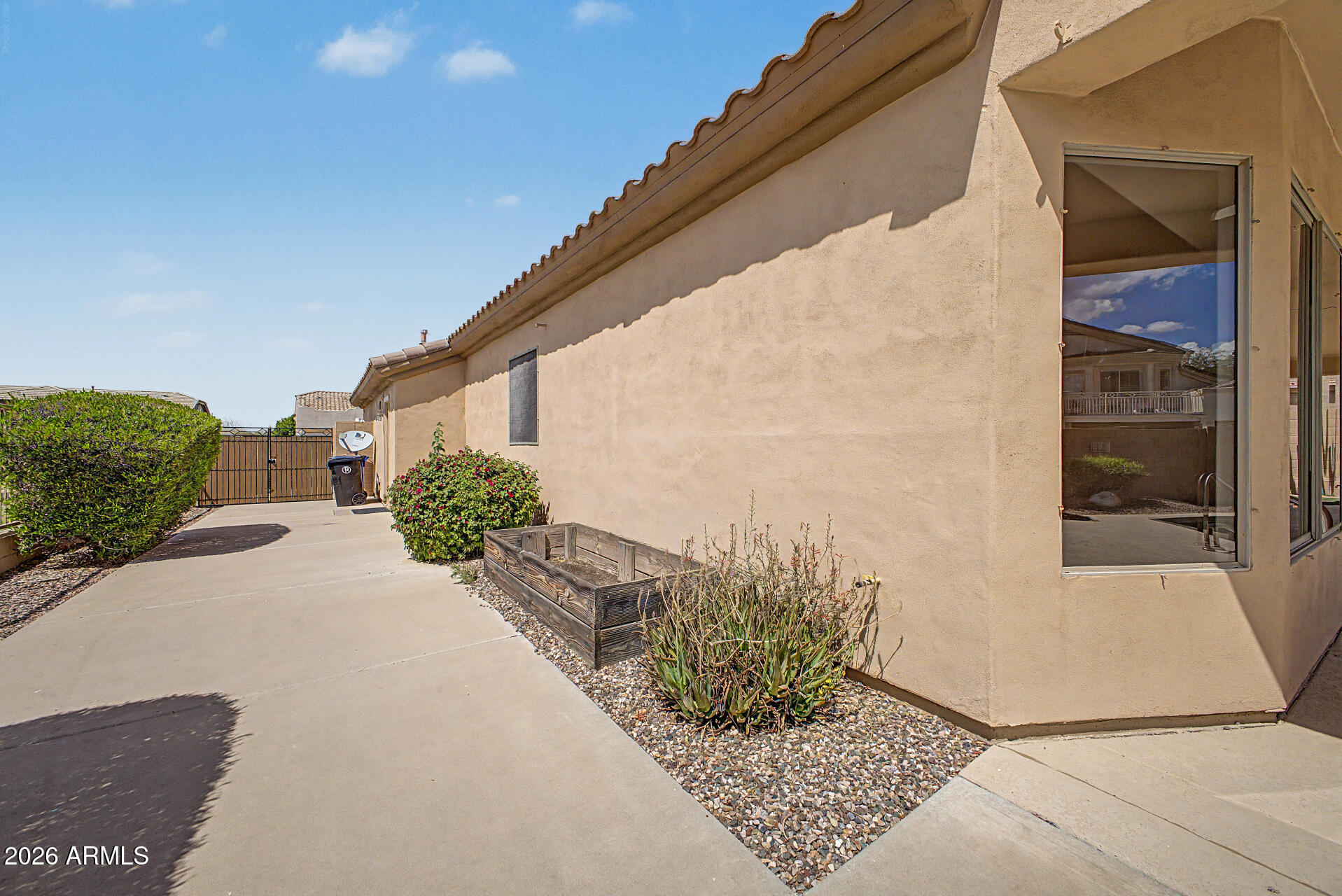 SAGUARO MOUNTAIN - Residential