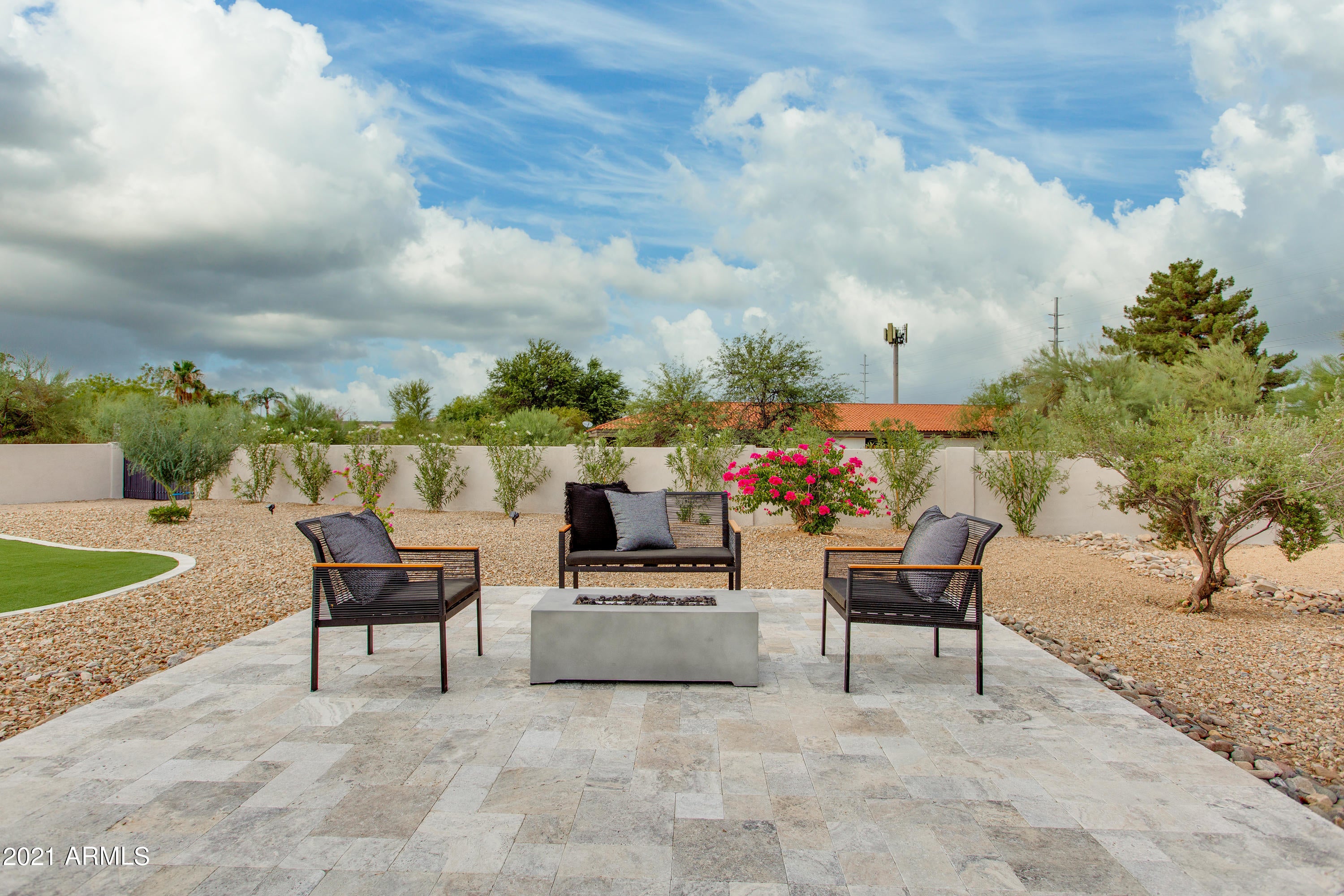 RANCHO ALTA VIDA - Residential