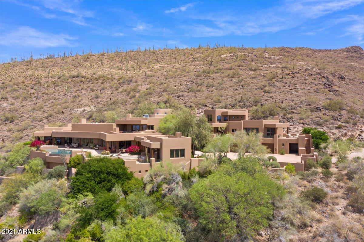 Carefree Ranch - Residential