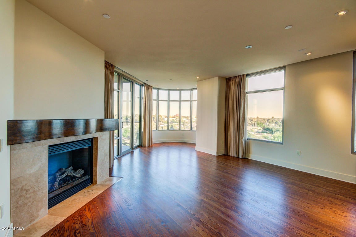 ESPLANADE PLACE CONDOMINIUM AMD - Residential
