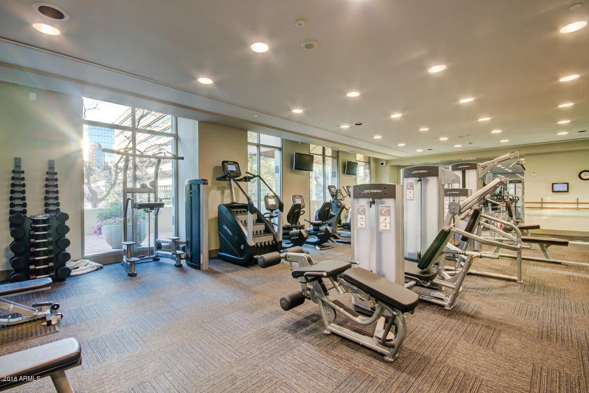 ESPLANADE PLACE CONDOMINIUM AMD - Residential