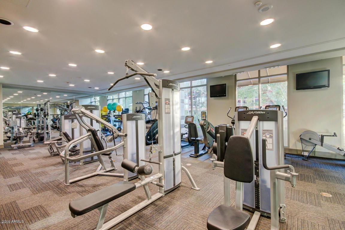ESPLANADE PLACE CONDOMINIUM AMD - Residential