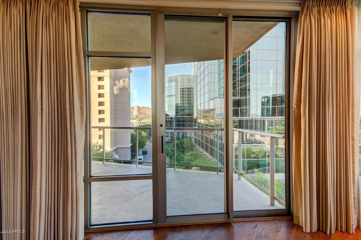 ESPLANADE PLACE CONDOMINIUM AMD - Residential