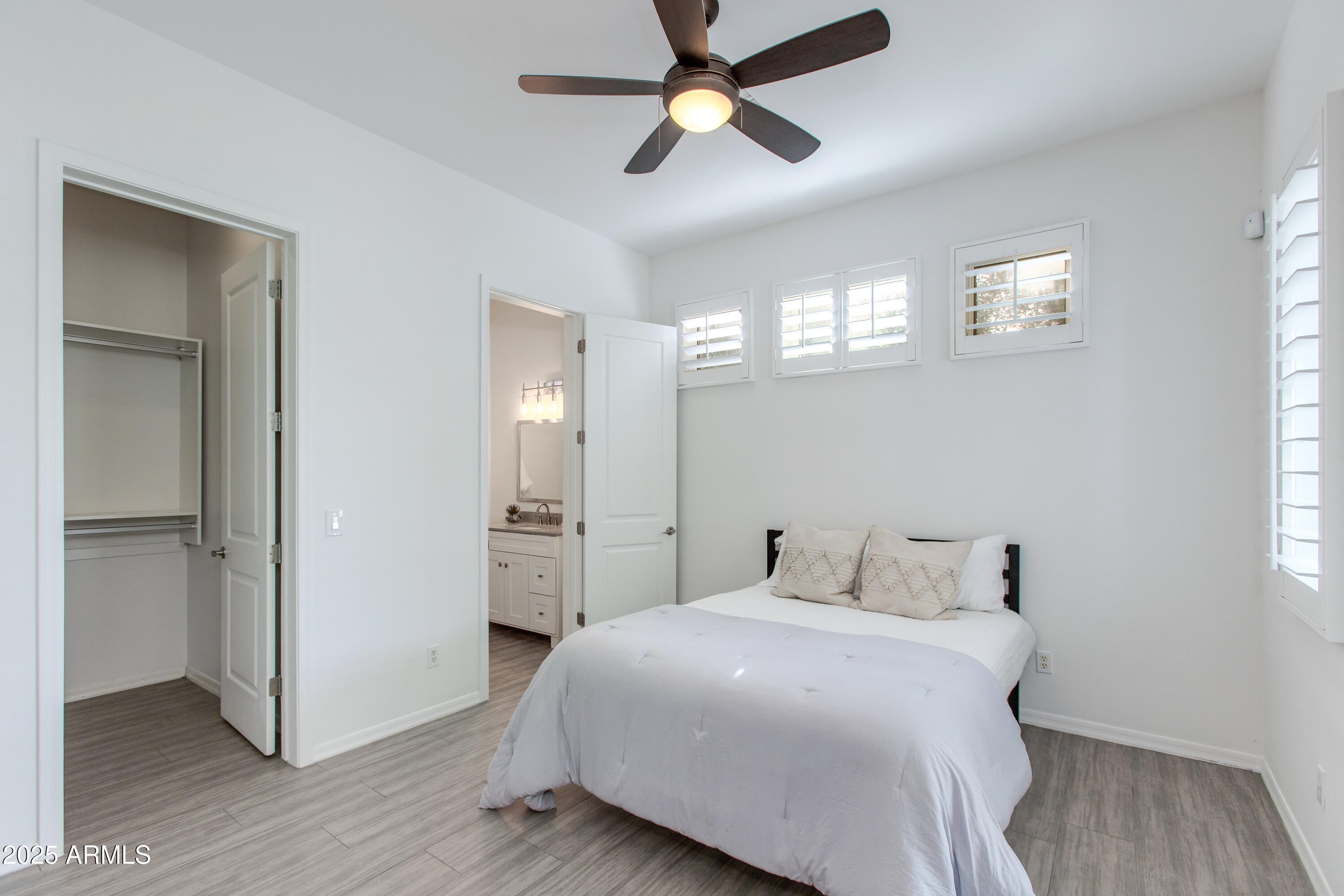 RANCHO VENTURA TR 20 - Residential