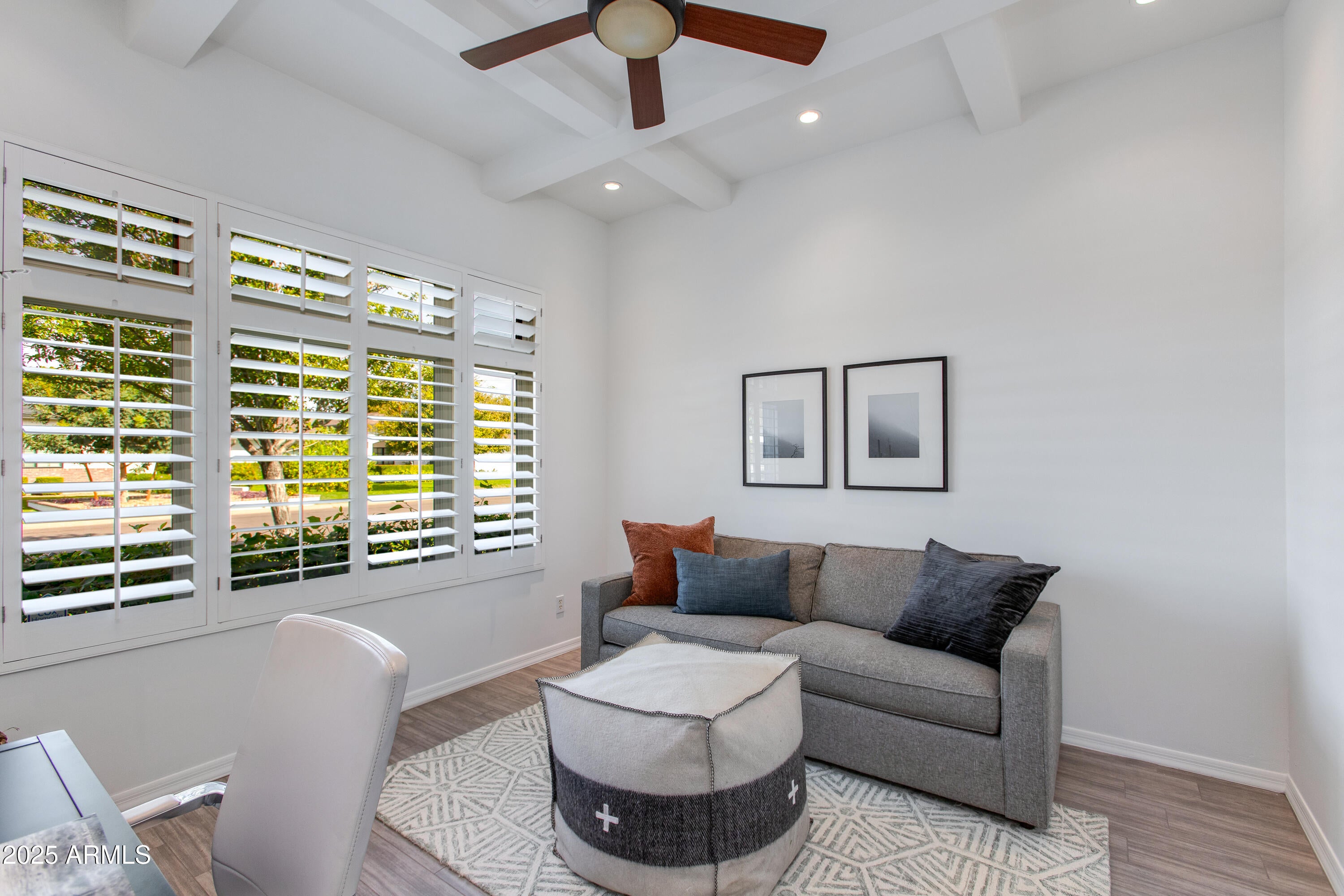 RANCHO VENTURA TR 20 - Residential