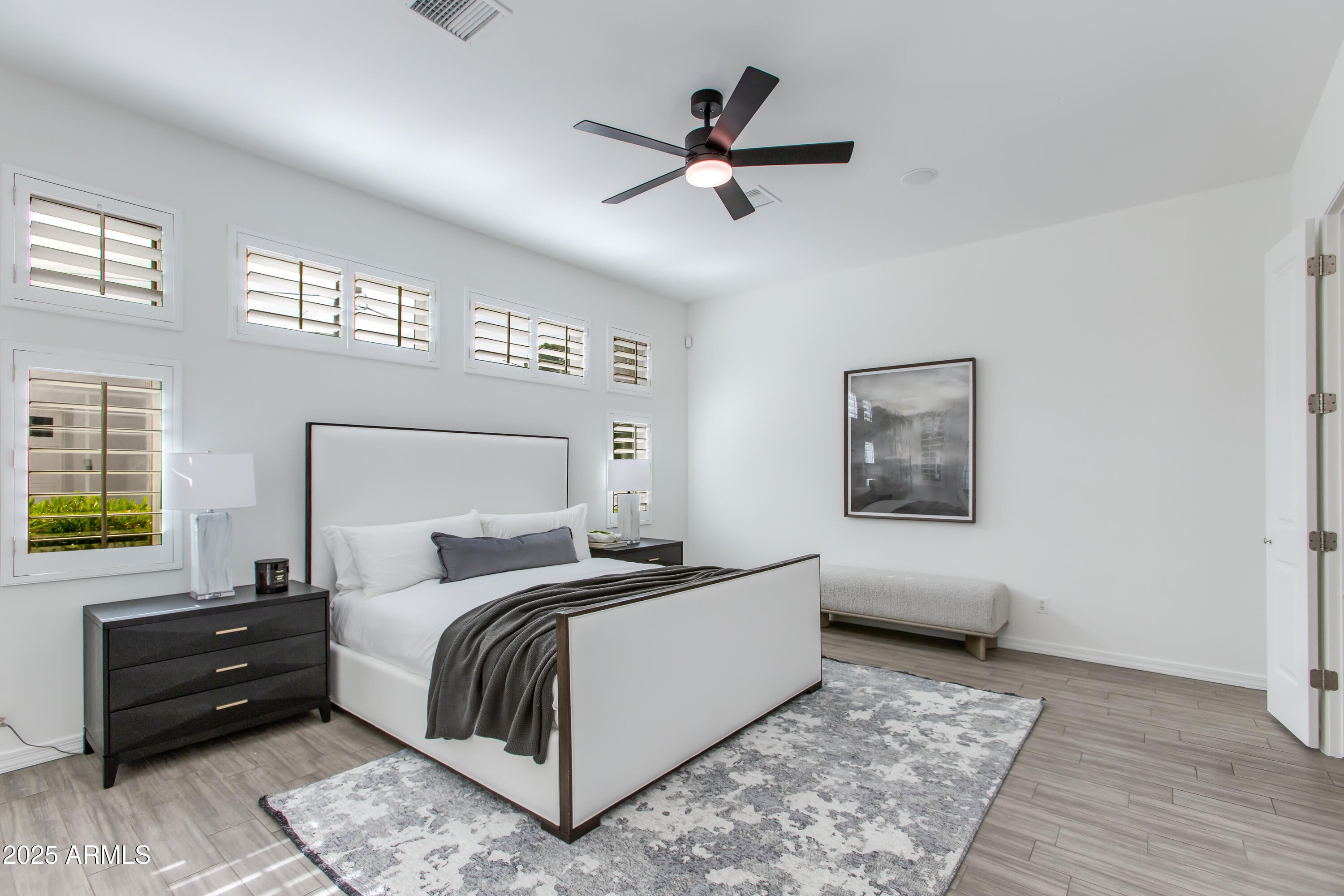 RANCHO VENTURA TR 20 - Residential