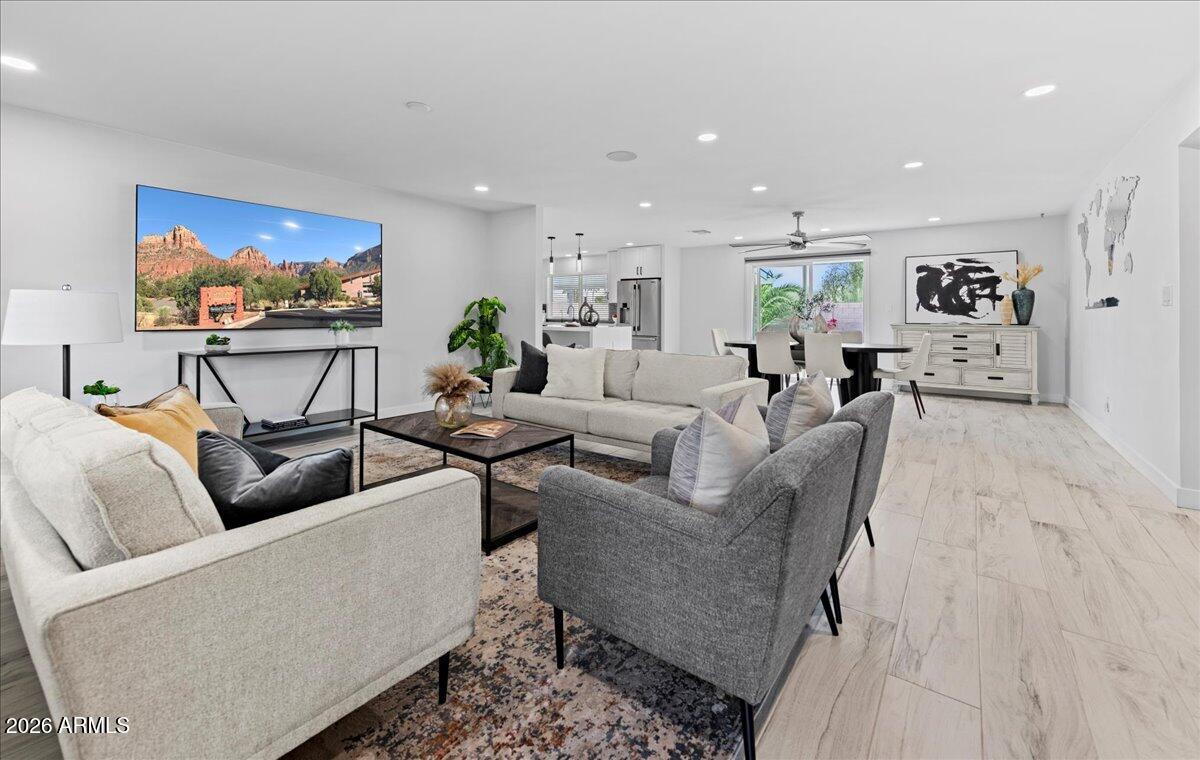 MELROSE PARADISE UNIT 6 - Residential