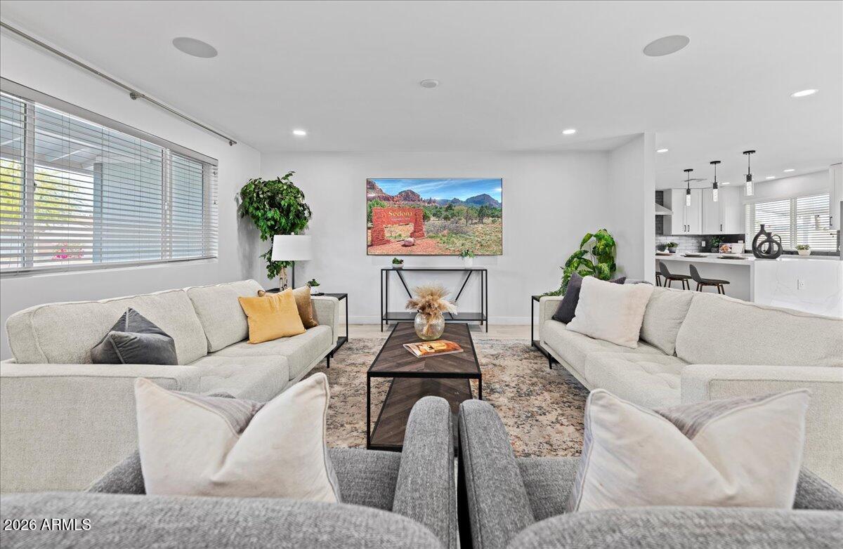 MELROSE PARADISE UNIT 6 - Residential
