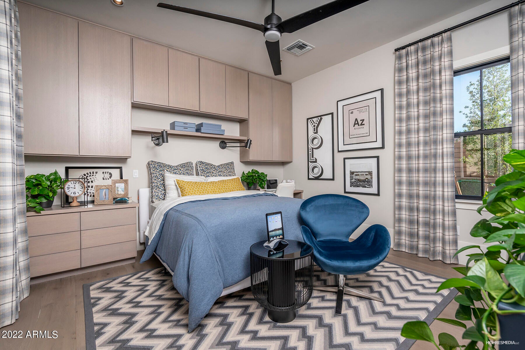 BRONCO ESTATES - Residential