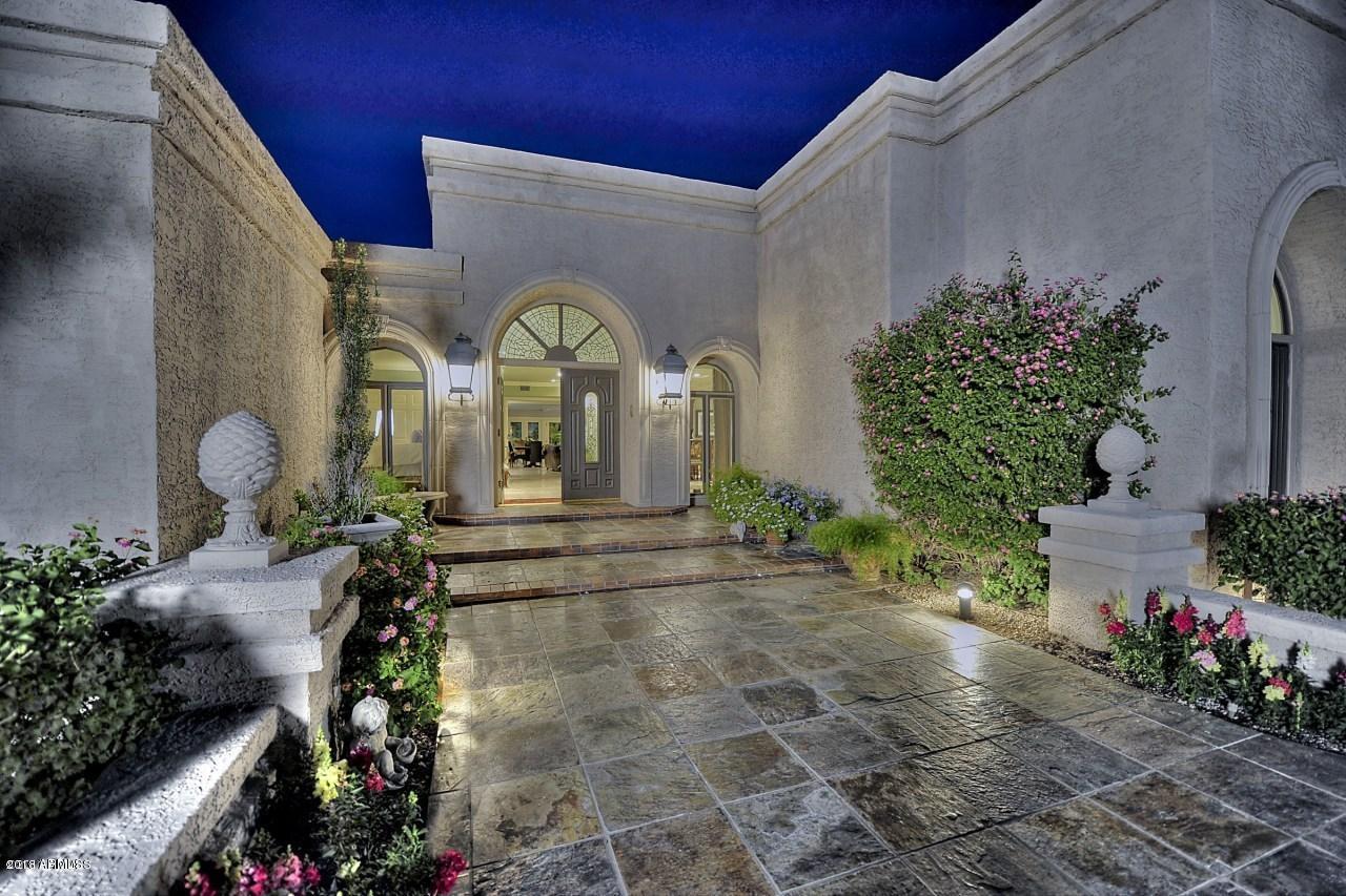 LOWEST PRICE PER SQ FT IN PV BY FAR!!! Fantastic remodel opportunity! You will love this very private, beautifully landscaped lot in PV with mountain views and close to everything. Tons of sq footage to work with with-most of it on the first level. Private first floor wing to design the master suite of your dreams. Endless possibilities with additional wings for children's rooms and home office. Huge second floor newer construction master suite that could be easily converted to guest quarters with private entrance. Let your imagination run away with the potential of this very secluded and peaceful backyard! Even has a newer roof(under warranty until 2027) and newer AC units! Don't miss out on this one!