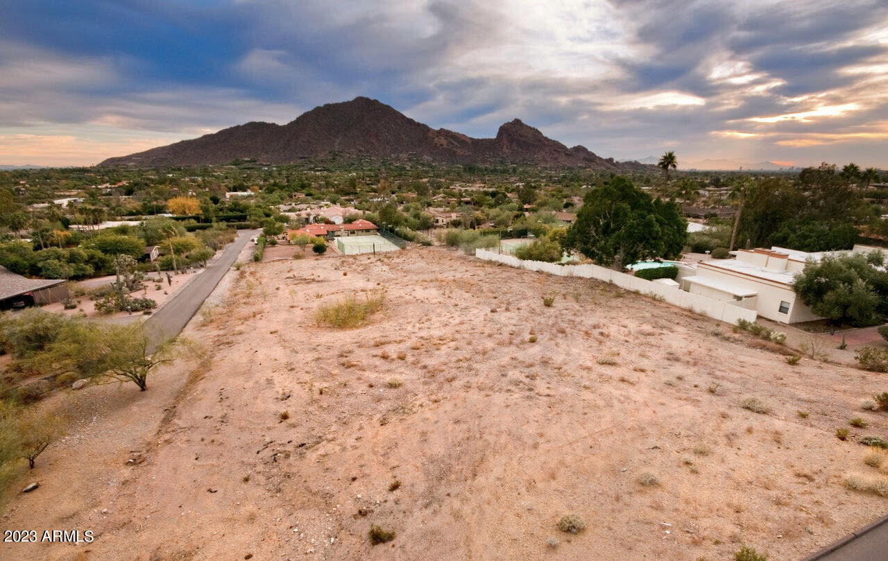 Seller has no knowledge if property is on sewer or septic. Buyer to determine during  due diligence.