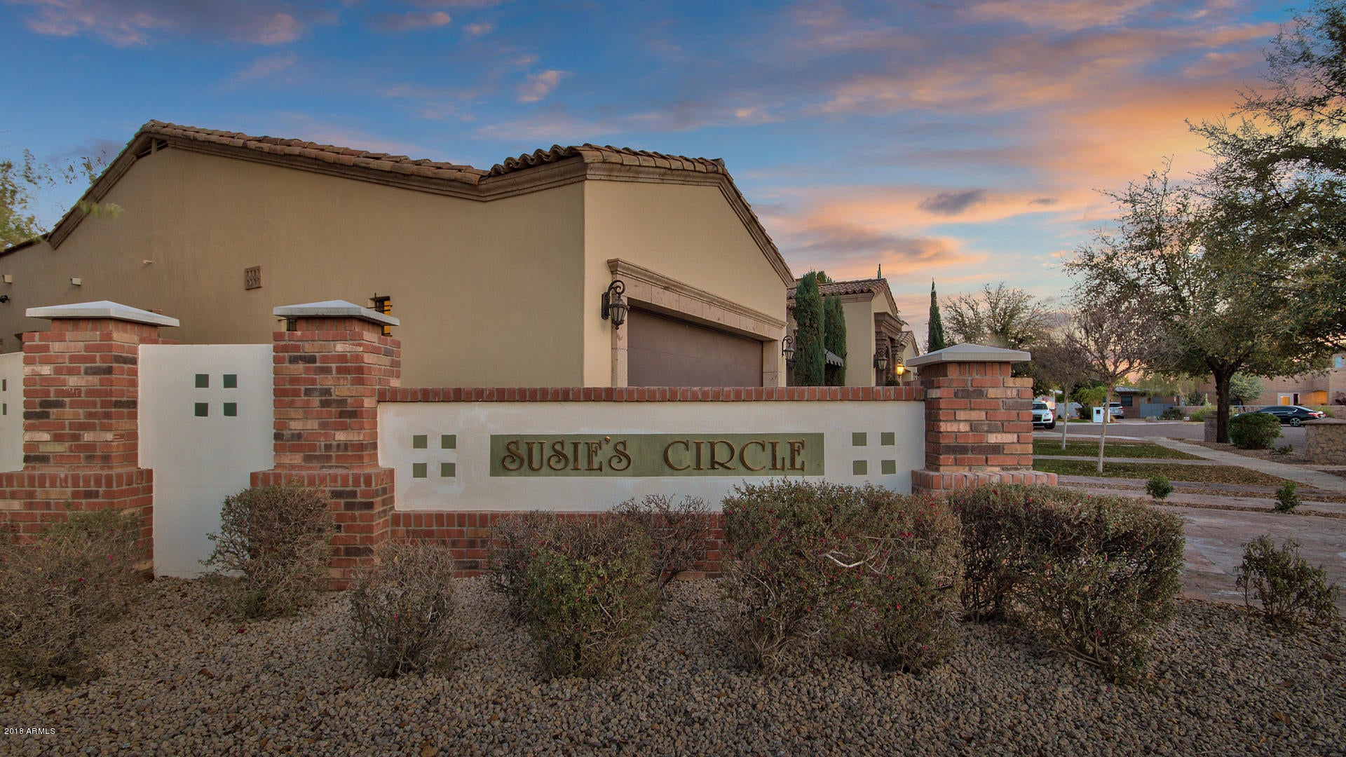 SUSIE'S CIRCLE - Residential