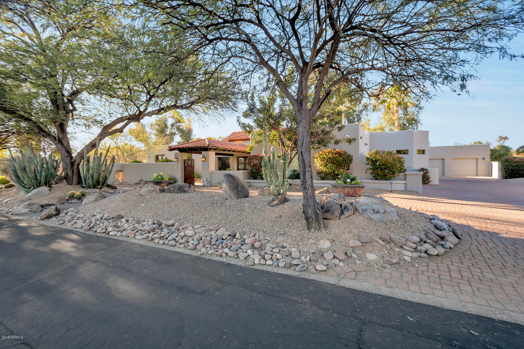 PINNACLE PEAK COUNTRY CLUB - Residential