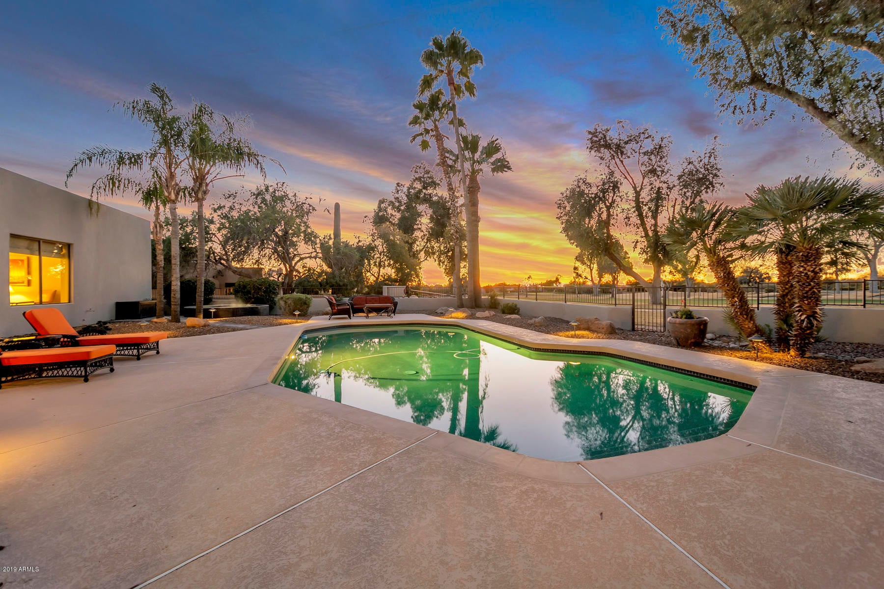PINNACLE PEAK COUNTRY CLUB - Residential