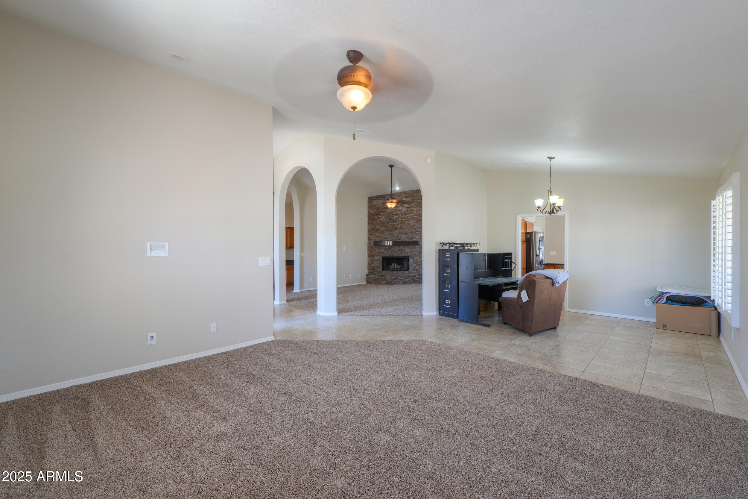 CASA GRANDE LAKES - Residential