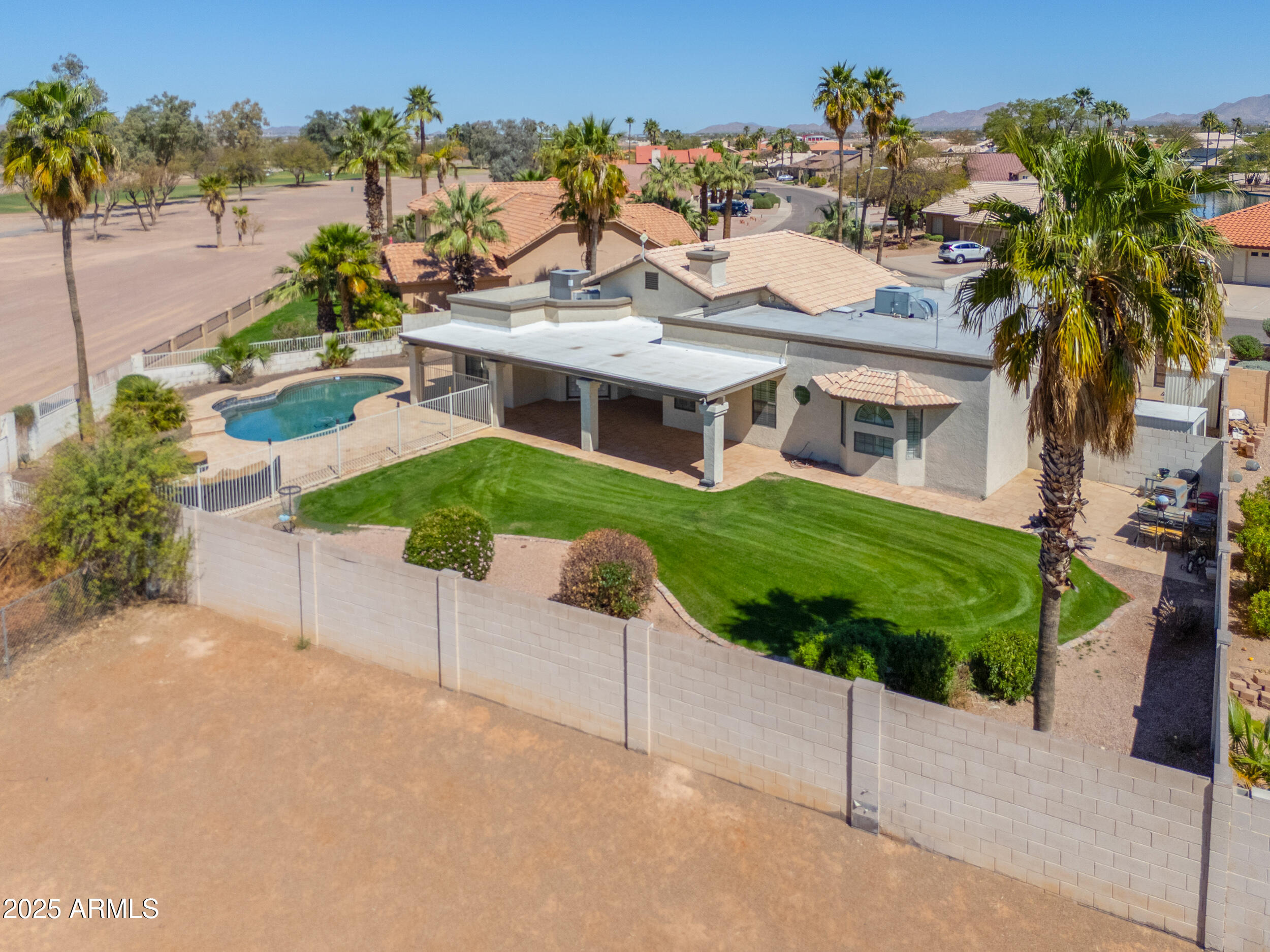 CASA GRANDE LAKES - Residential