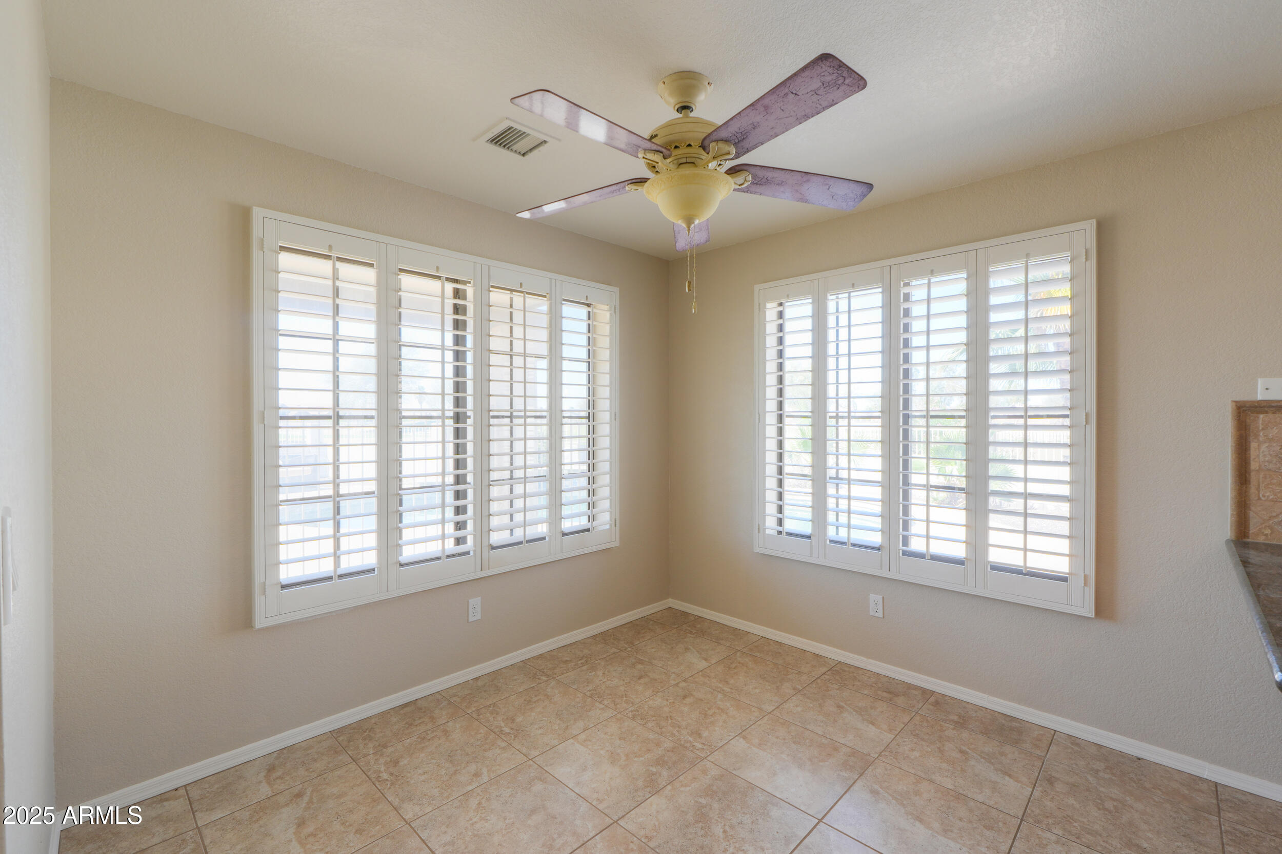 CASA GRANDE LAKES - Residential