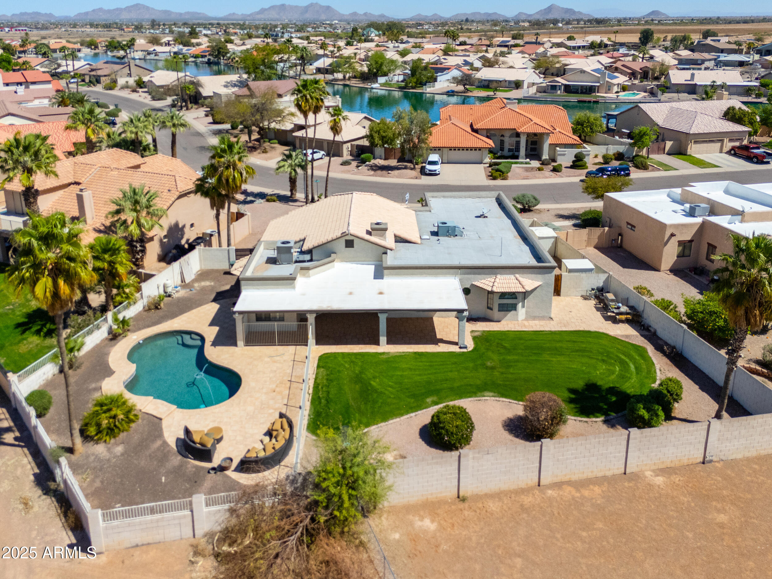 CASA GRANDE LAKES - Residential