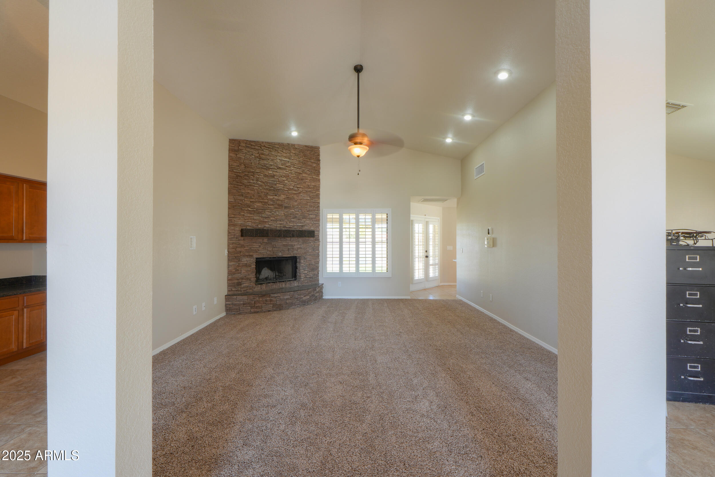 CASA GRANDE LAKES - Residential