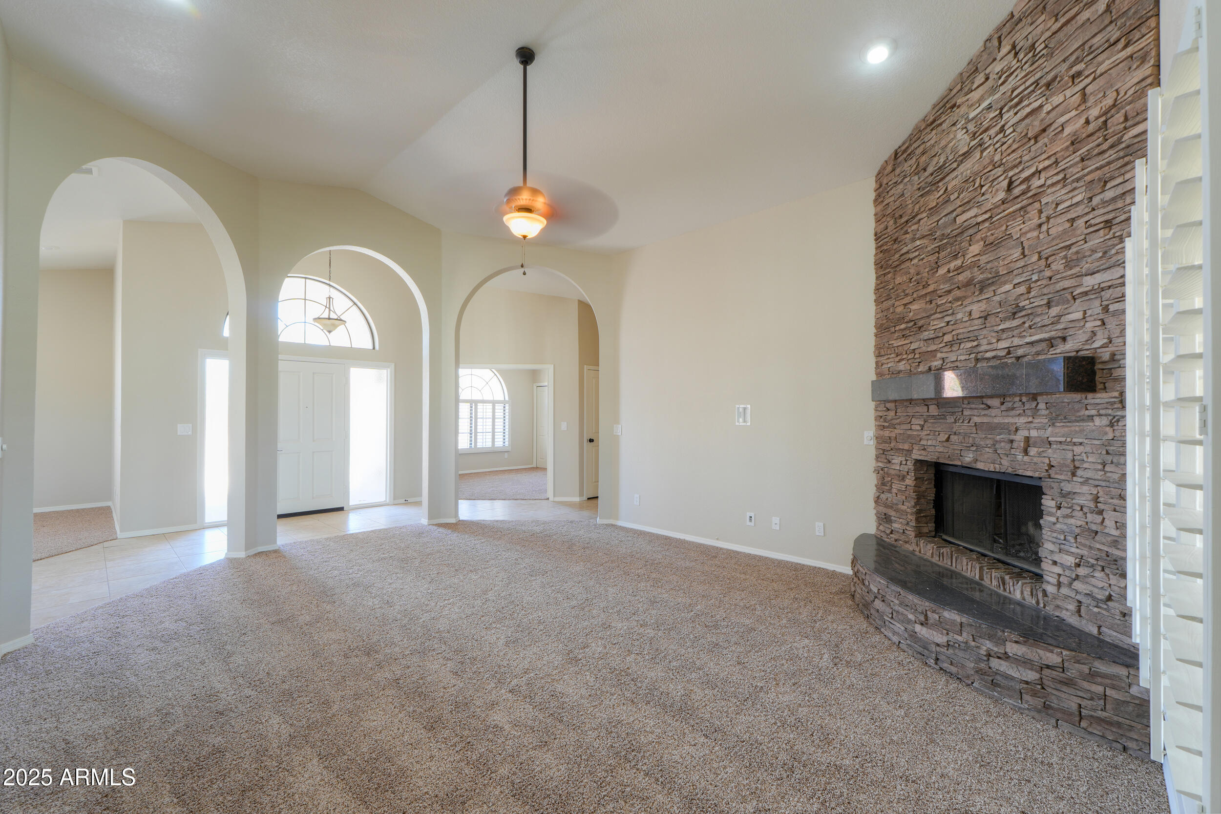 CASA GRANDE LAKES - Residential
