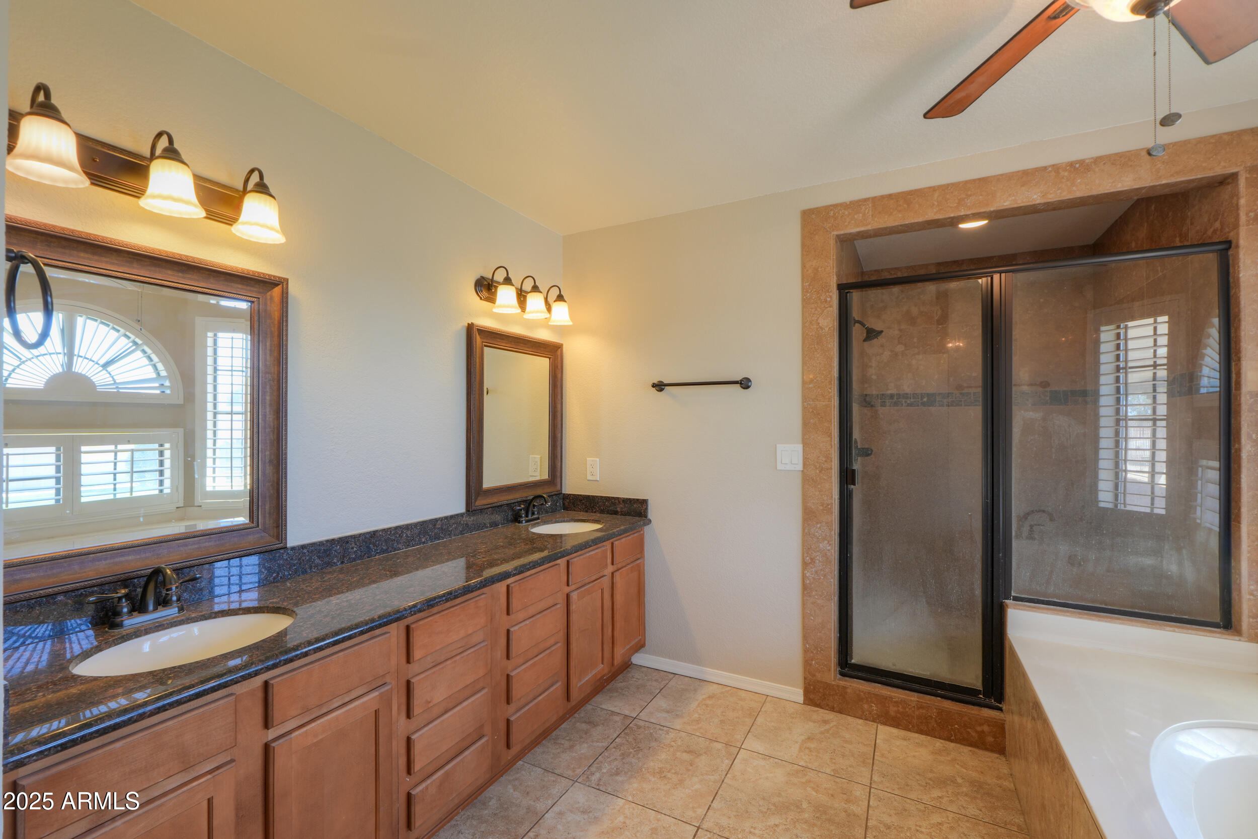CASA GRANDE LAKES - Residential