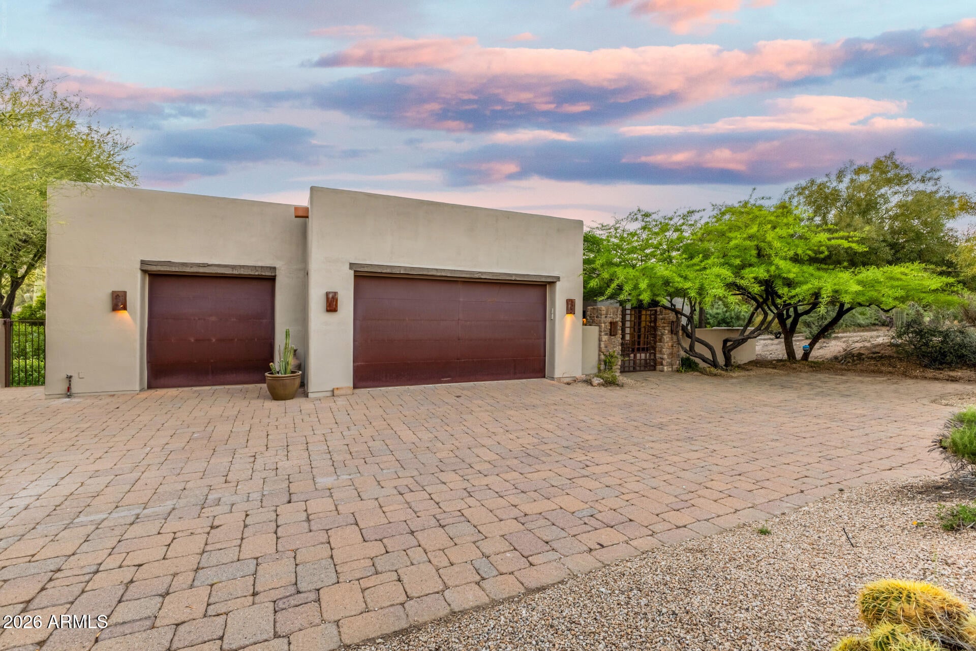 BOULDERS CAREFREE UNIT 4 PHASE 1 - Residential