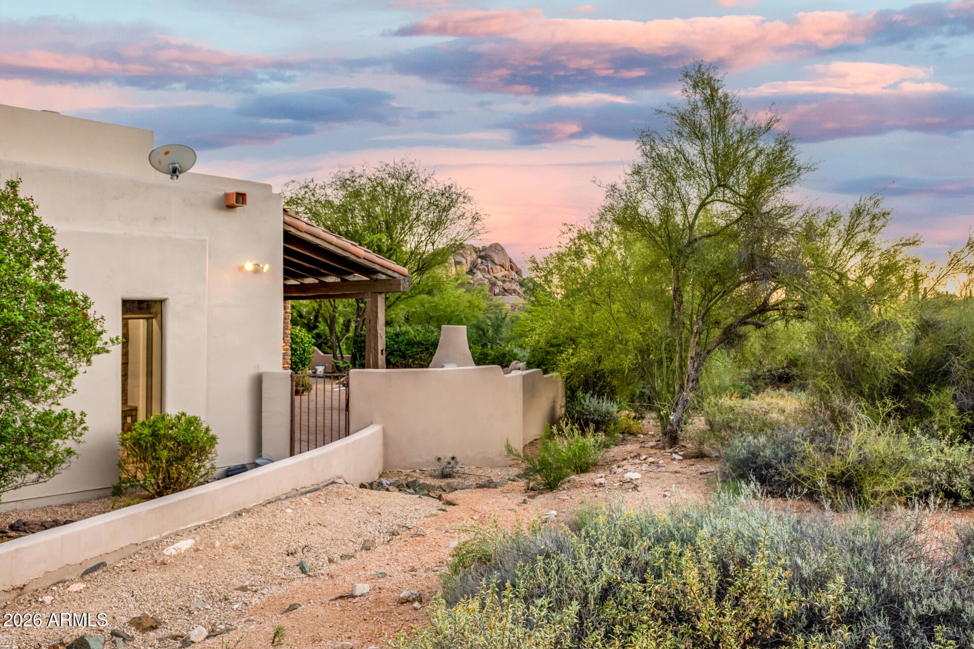 BOULDERS CAREFREE UNIT 4 PHASE 1 - Residential