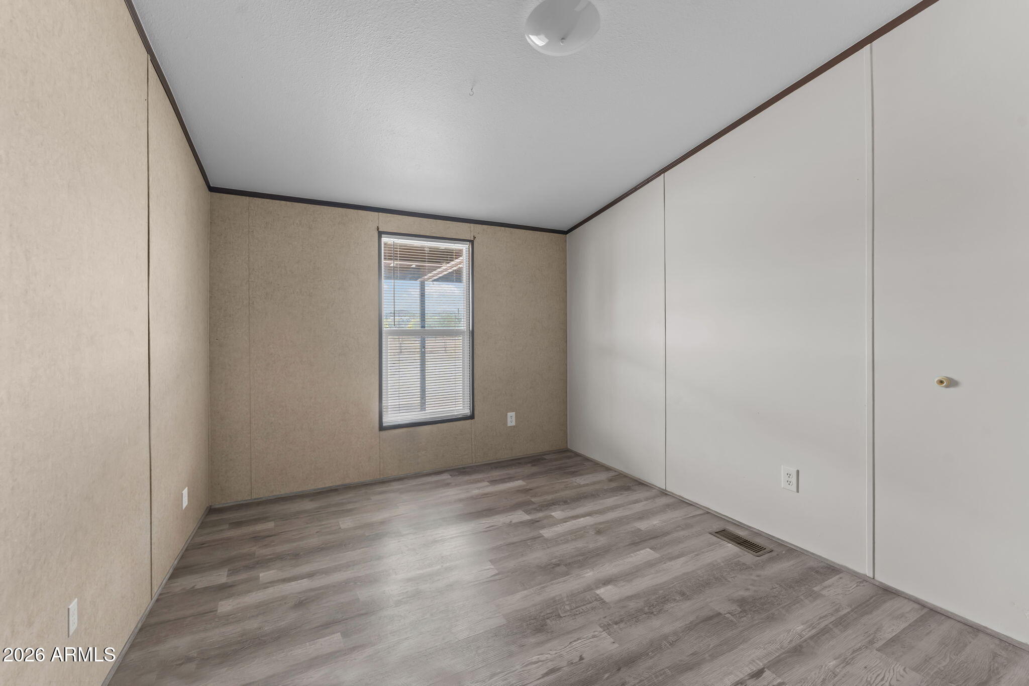 S26 T3S R7E - Residential