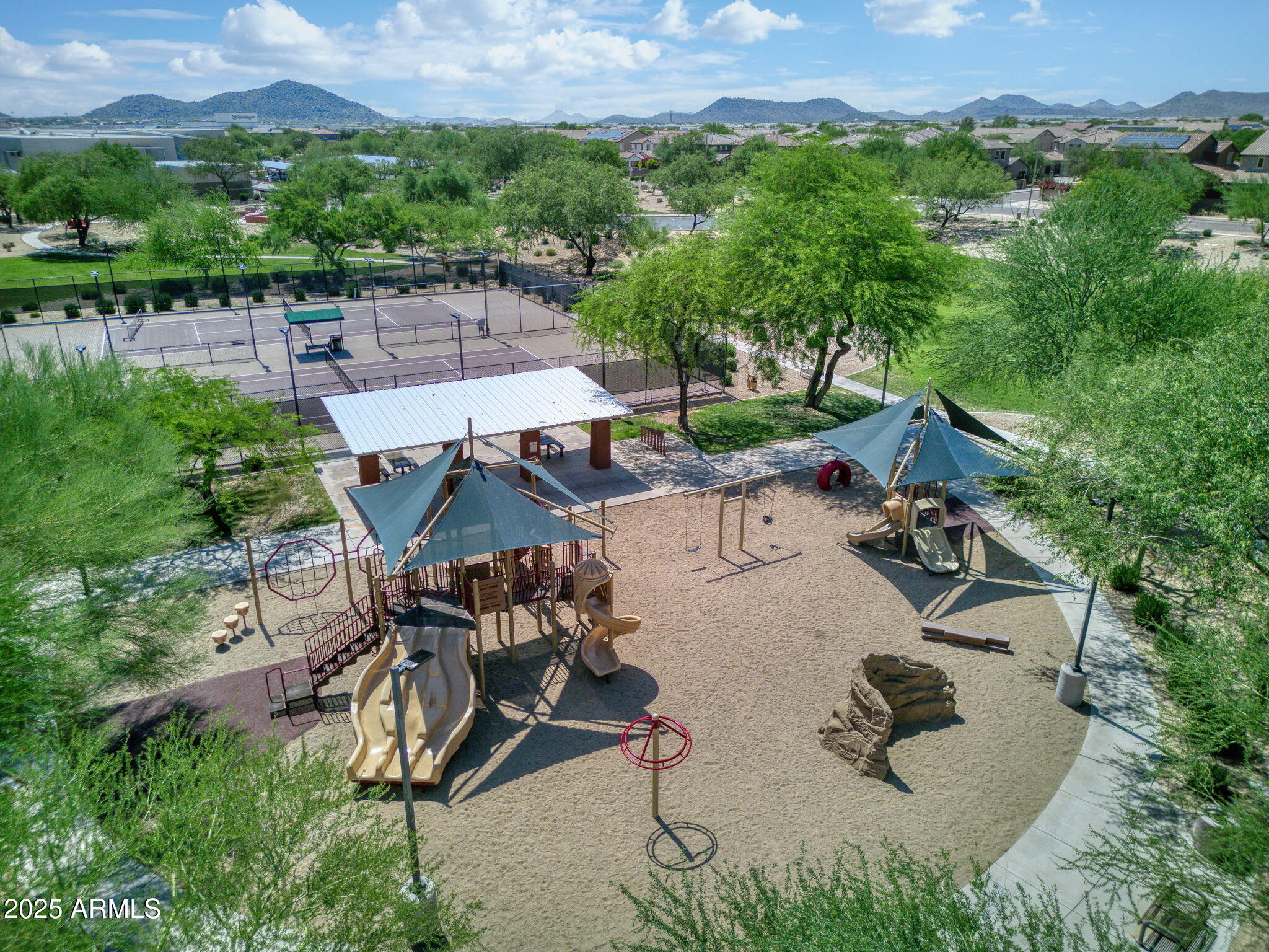 DESERT RIDGE SUPERBLOCK 11 PARCEL 3 - Residential
