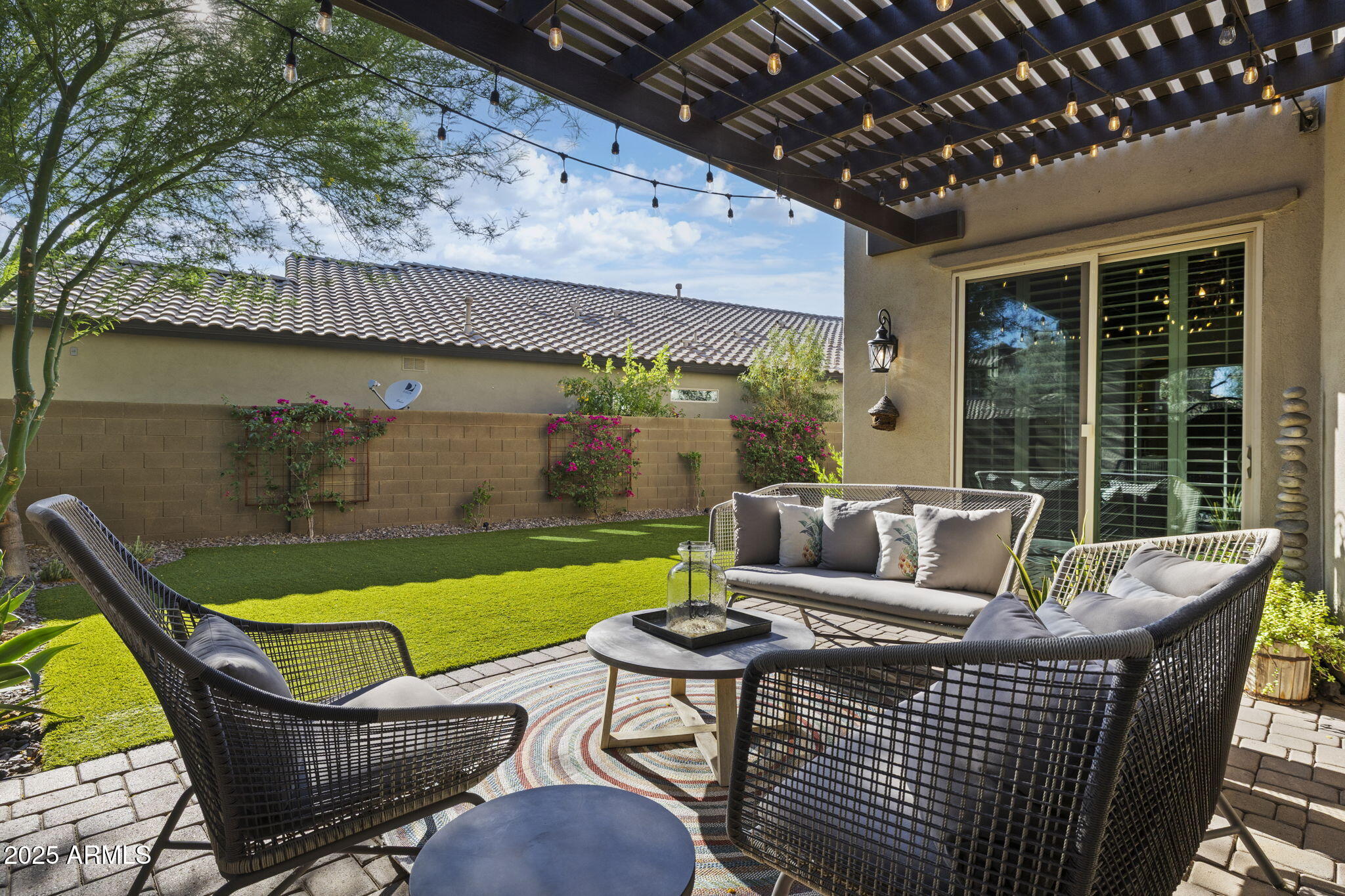 DESERT RIDGE SUPERBLOCK 11 PARCEL 3 - Residential
