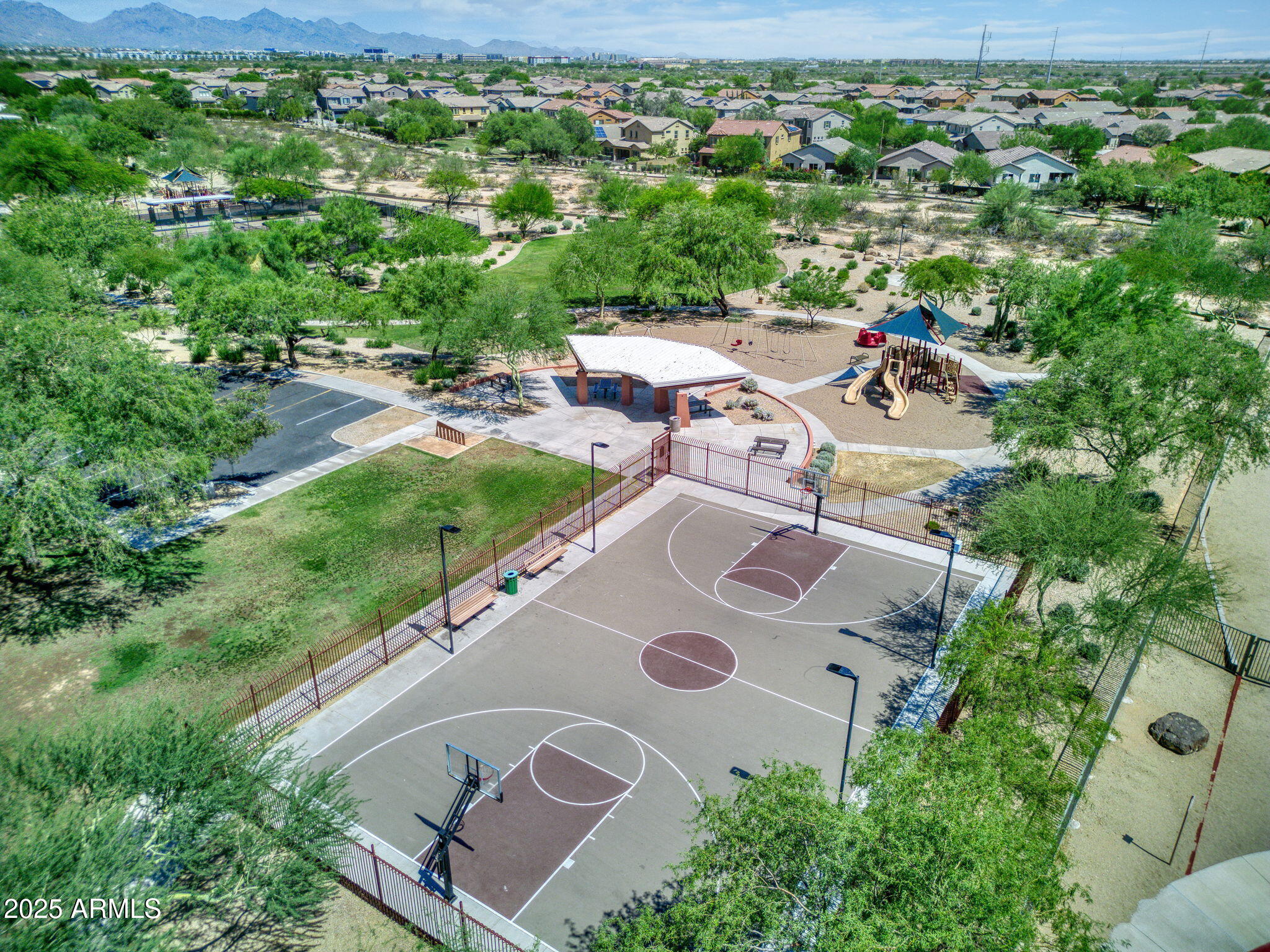 DESERT RIDGE SUPERBLOCK 11 PARCEL 3 - Residential
