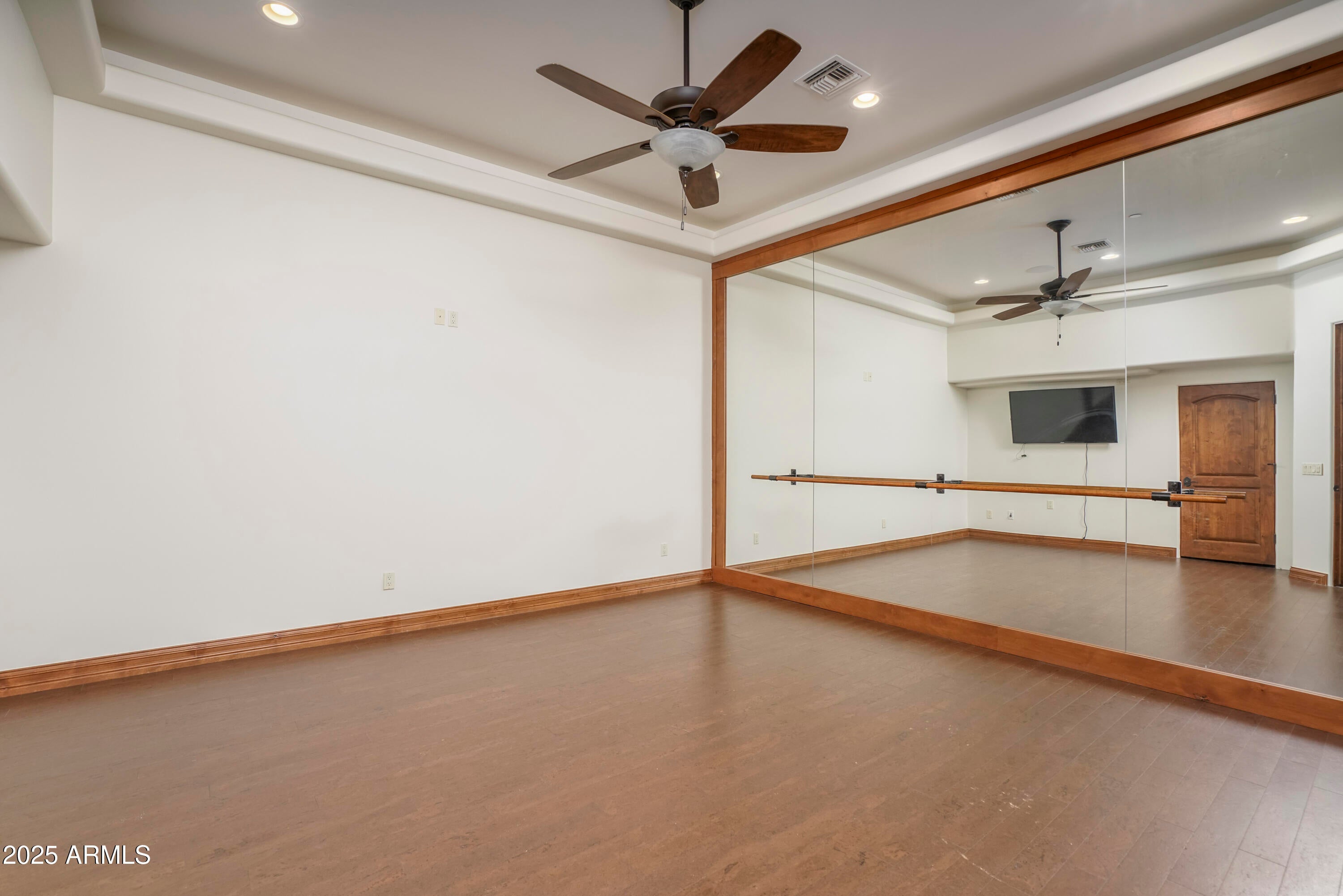 PANAROMA ESTATES - Residential
