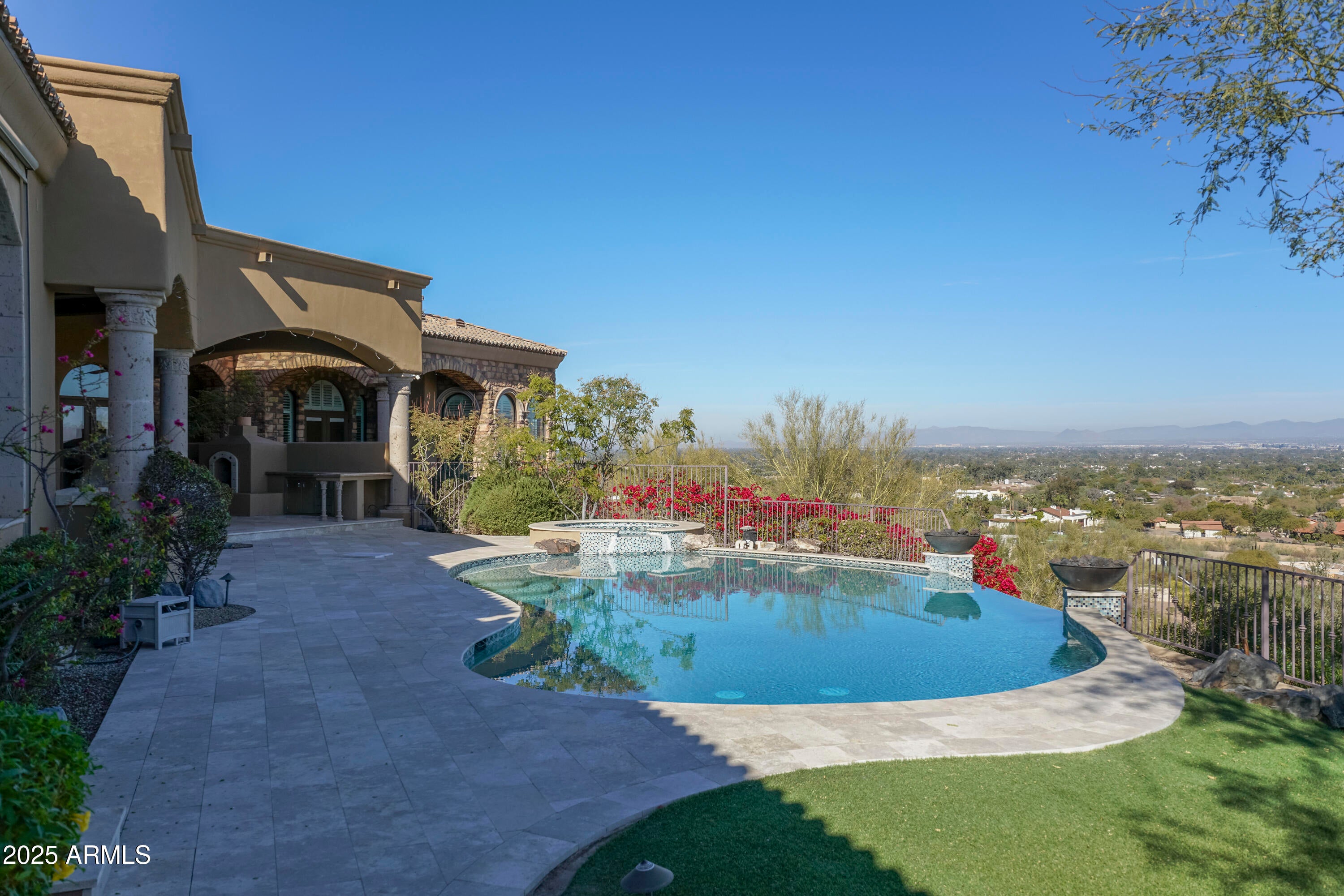 PANAROMA ESTATES - Residential