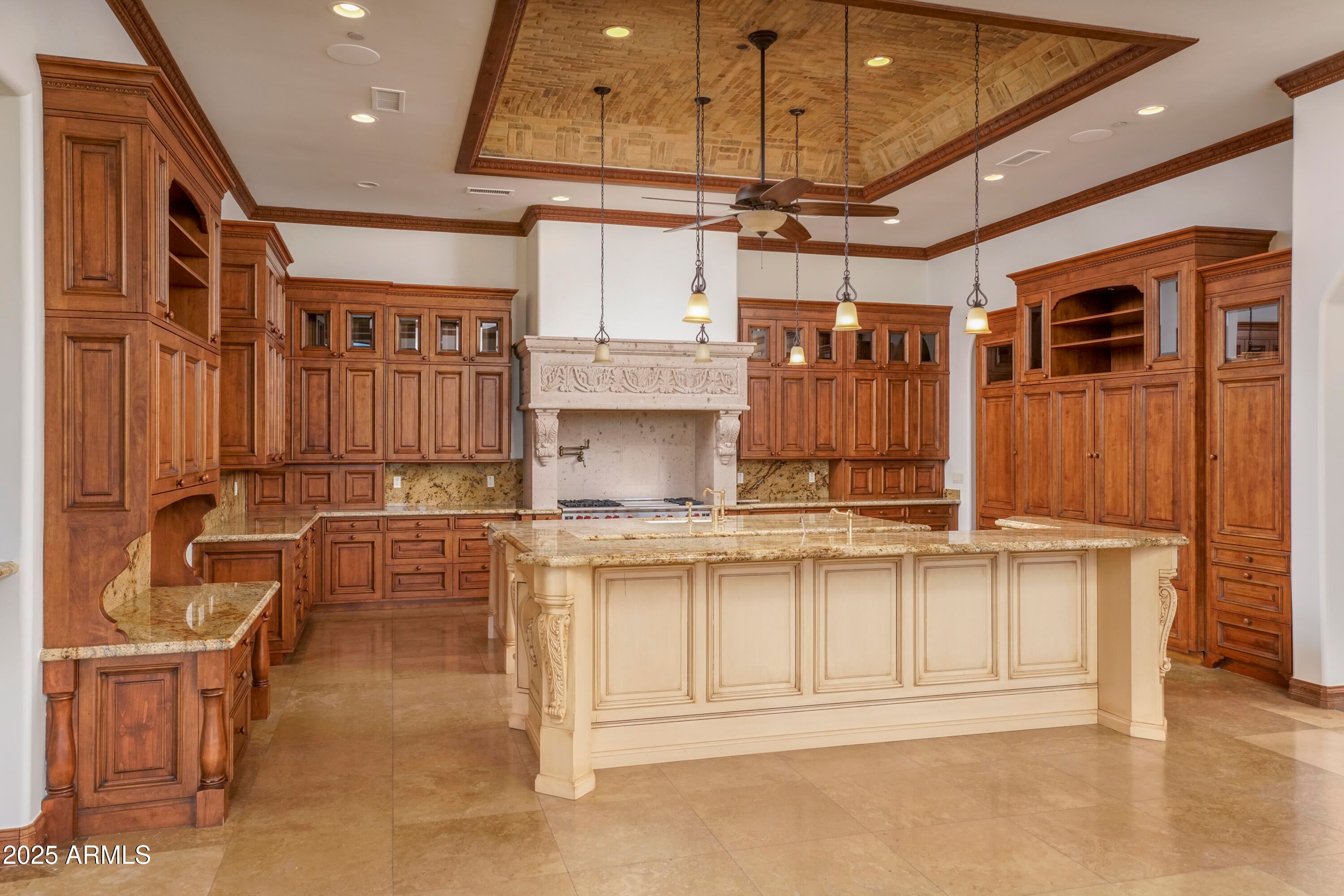 PANAROMA ESTATES - Residential