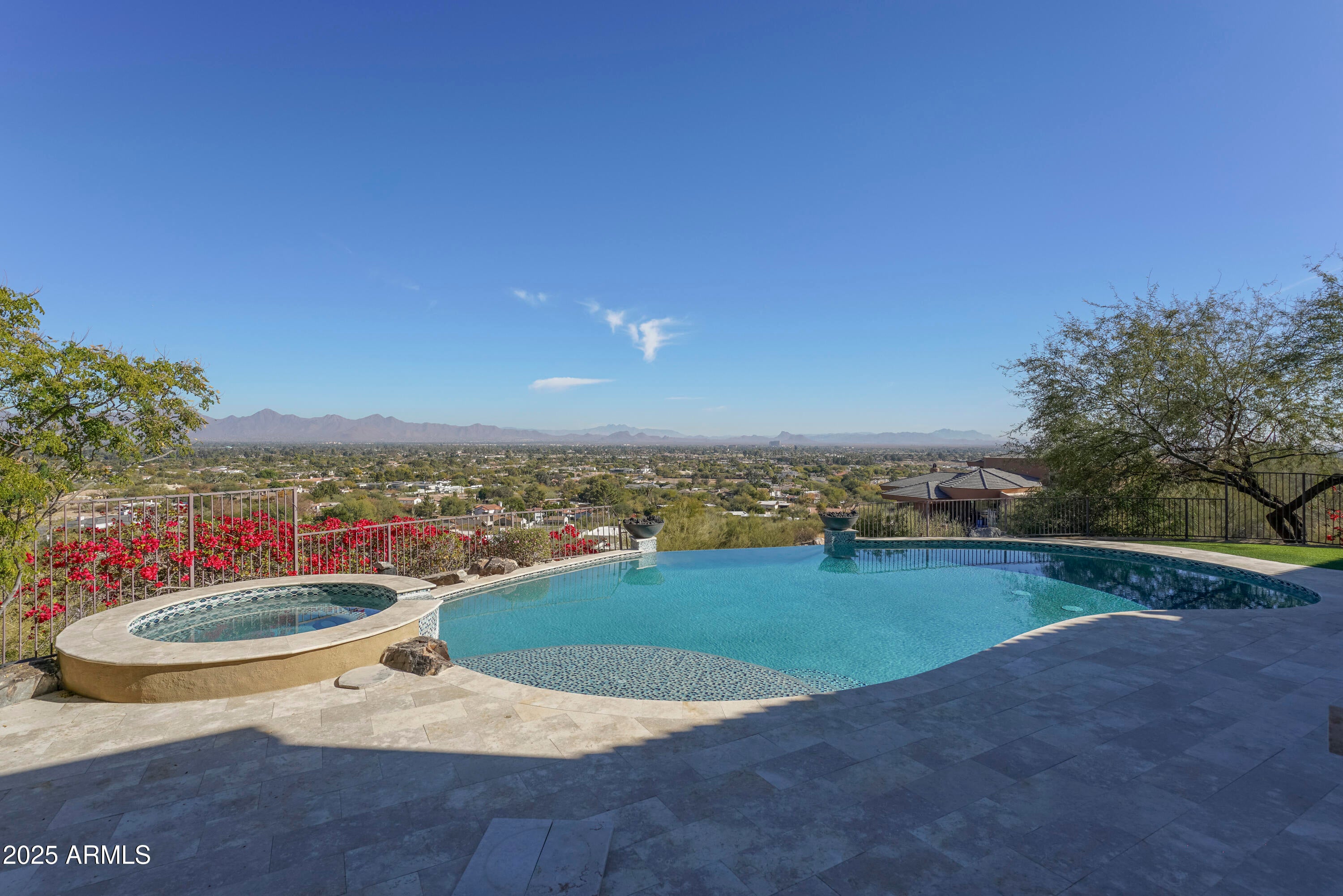 PANAROMA ESTATES - Residential