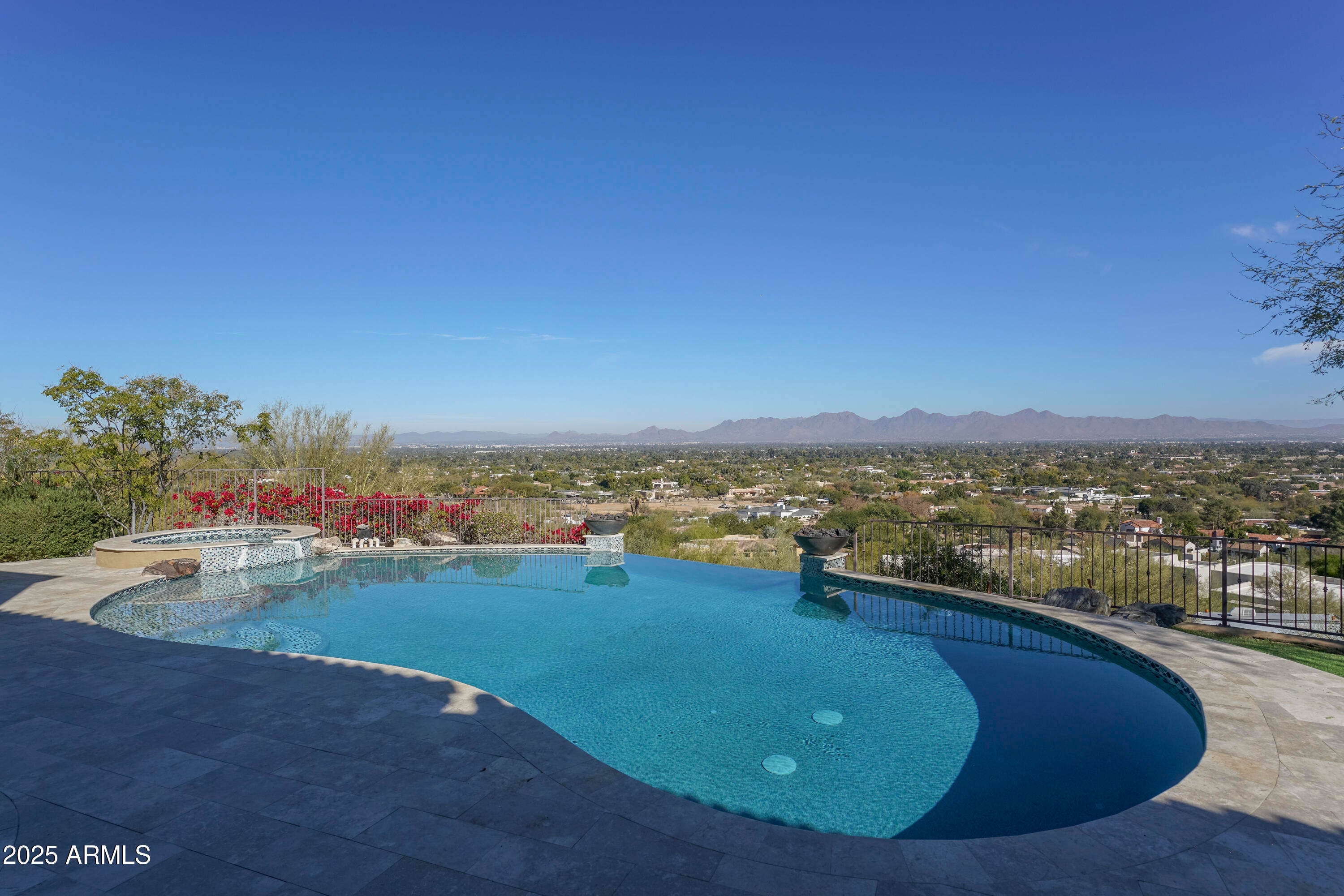PANAROMA ESTATES - Residential