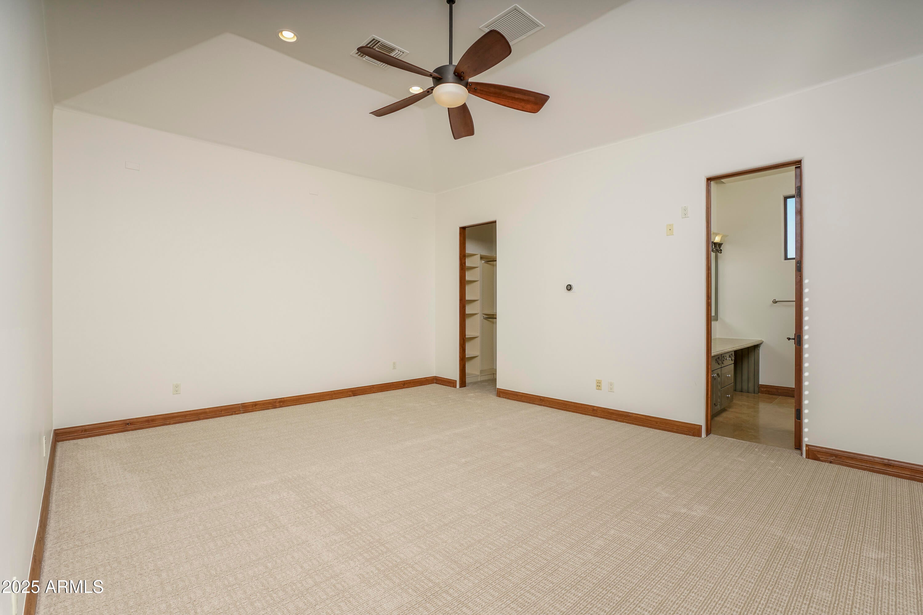 PANAROMA ESTATES - Residential