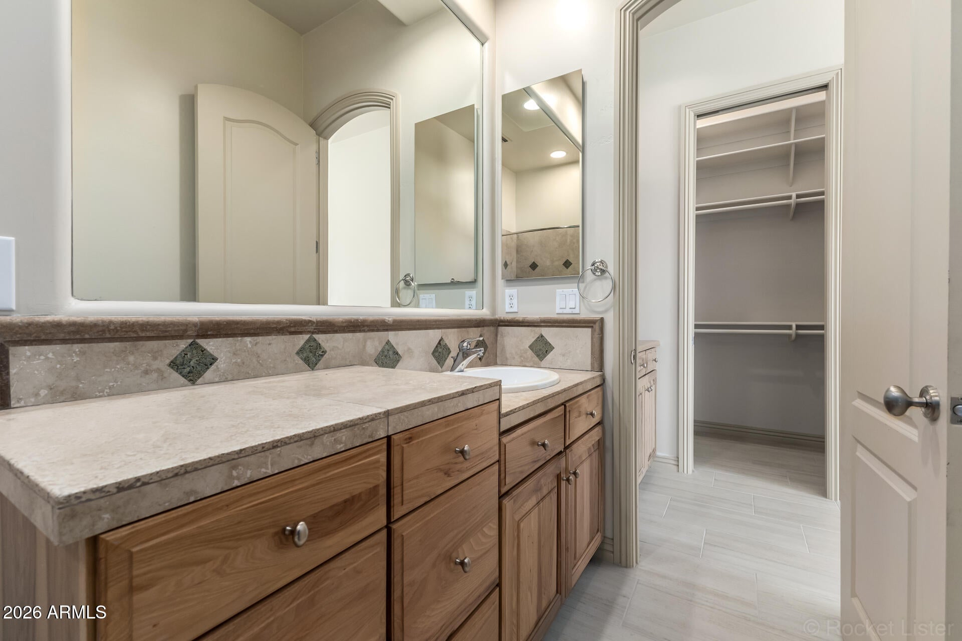PALM VALLEY PHASE 2 PARCEL 6 - Residential