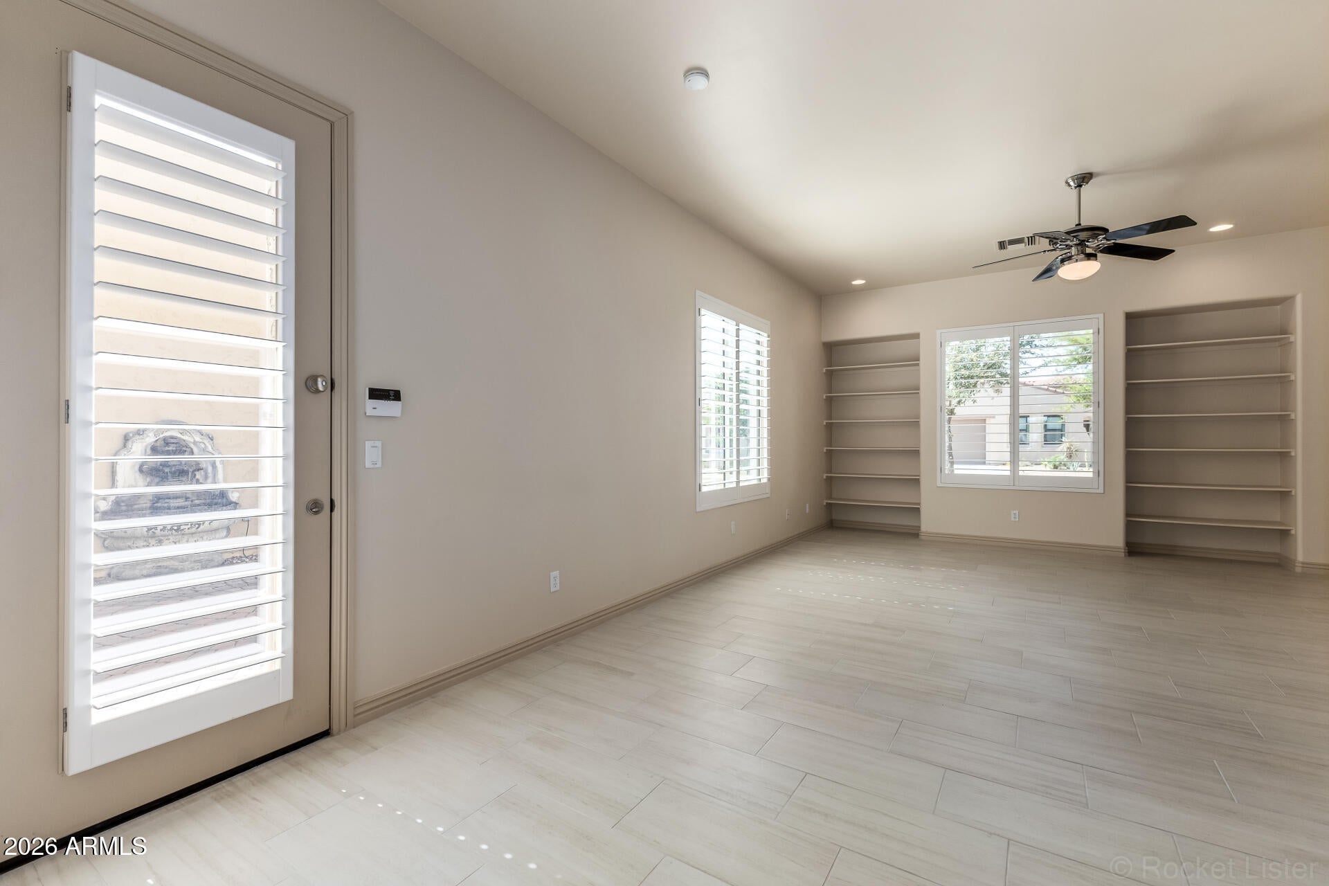 PALM VALLEY PHASE 2 PARCEL 6 - Residential