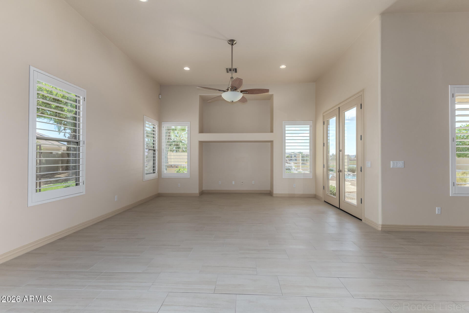 PALM VALLEY PHASE 2 PARCEL 6 - Residential