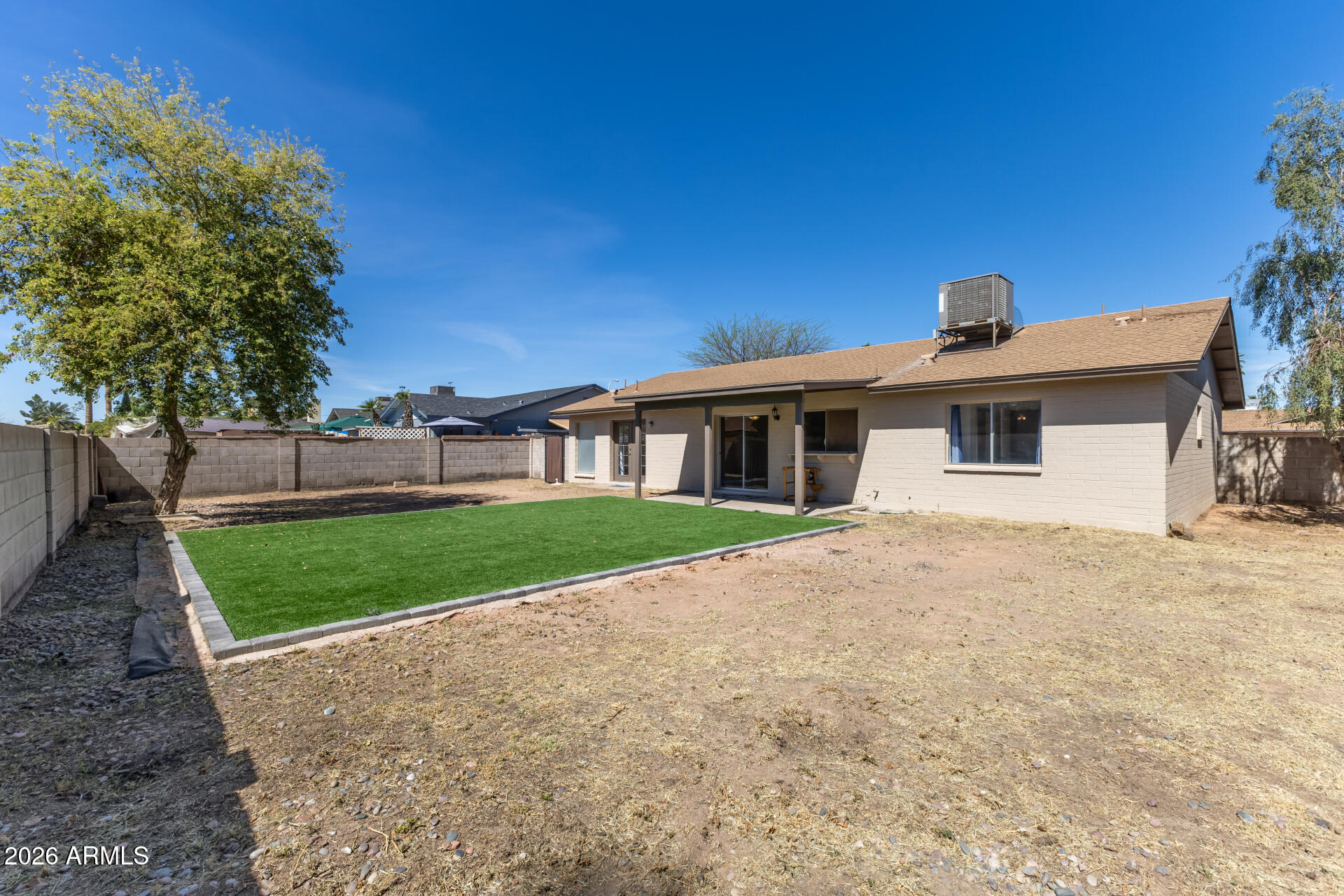SARATOGA SQUARE - Residential