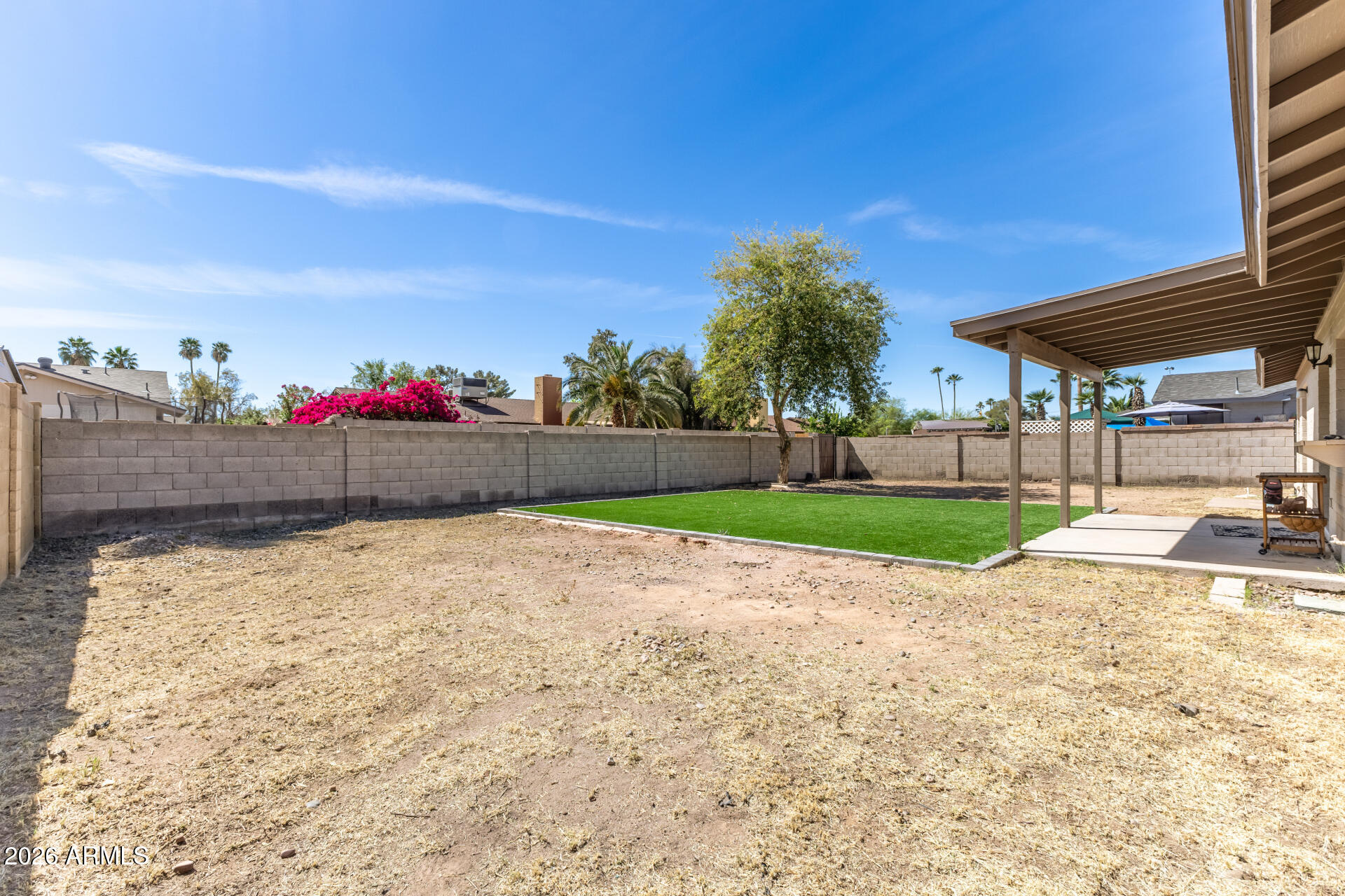 SARATOGA SQUARE - Residential