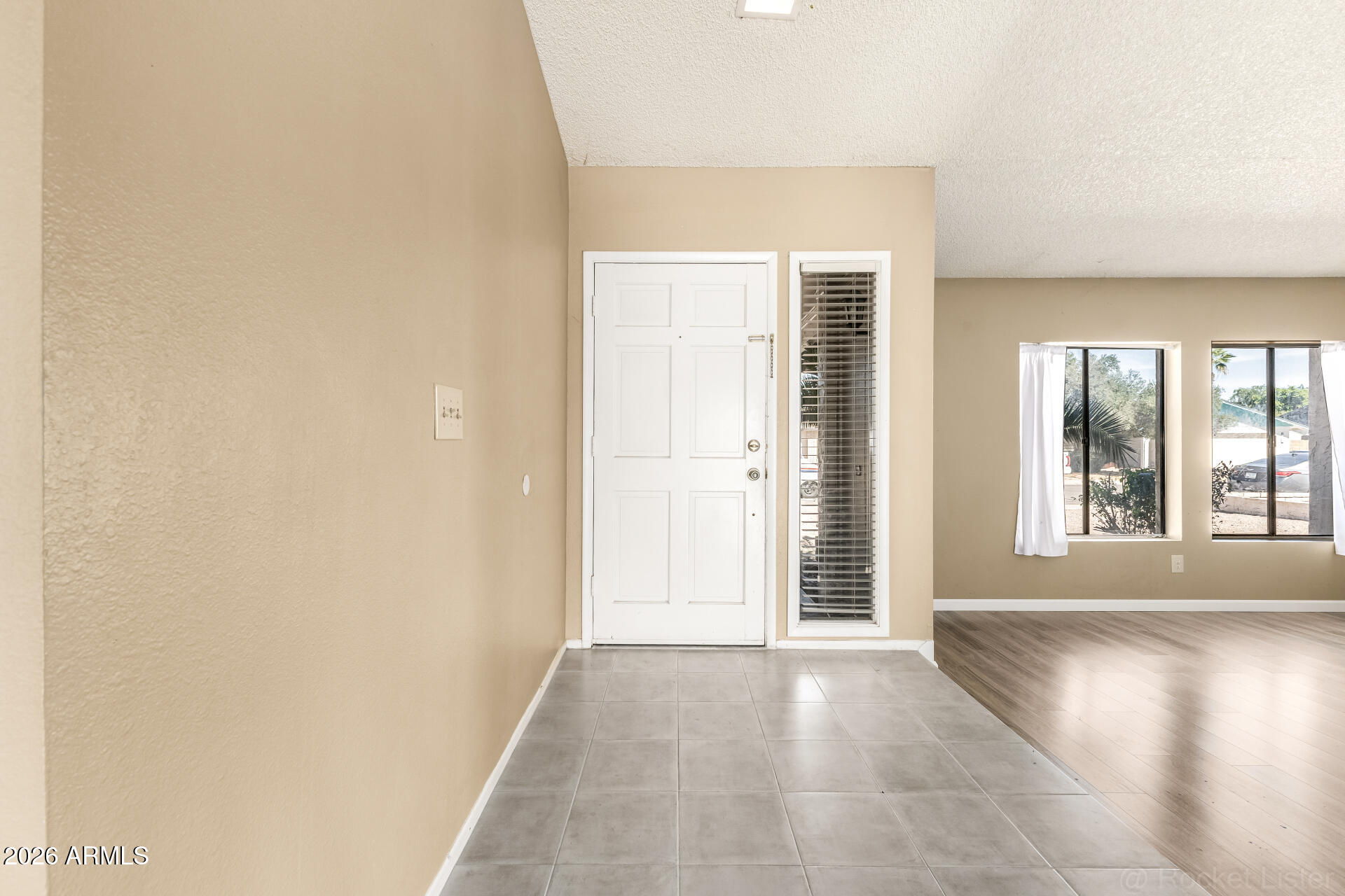 SARATOGA SQUARE - Residential