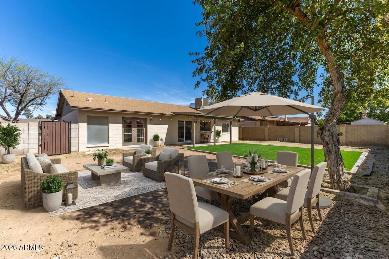 SARATOGA SQUARE - Residential