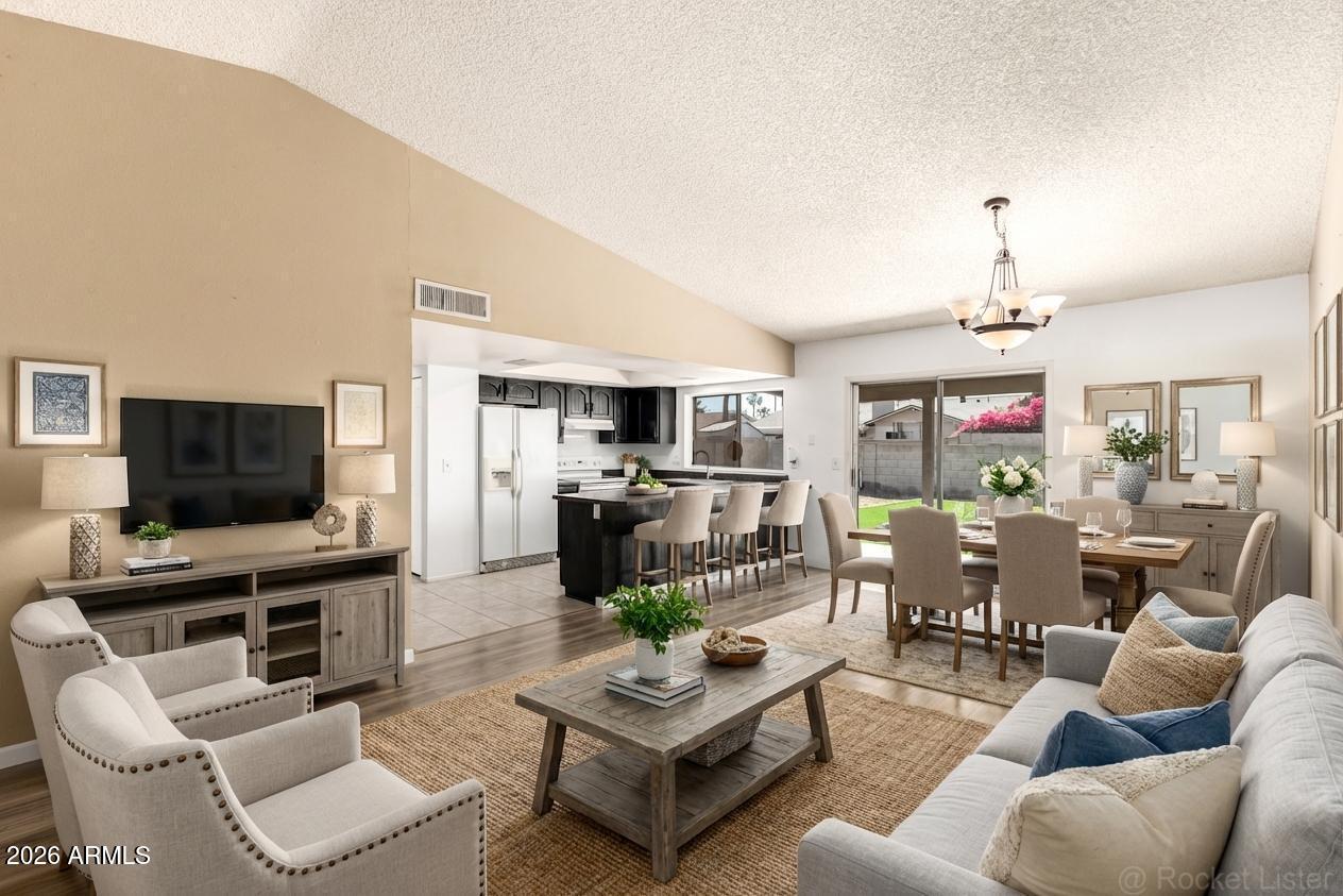 SARATOGA SQUARE - Residential