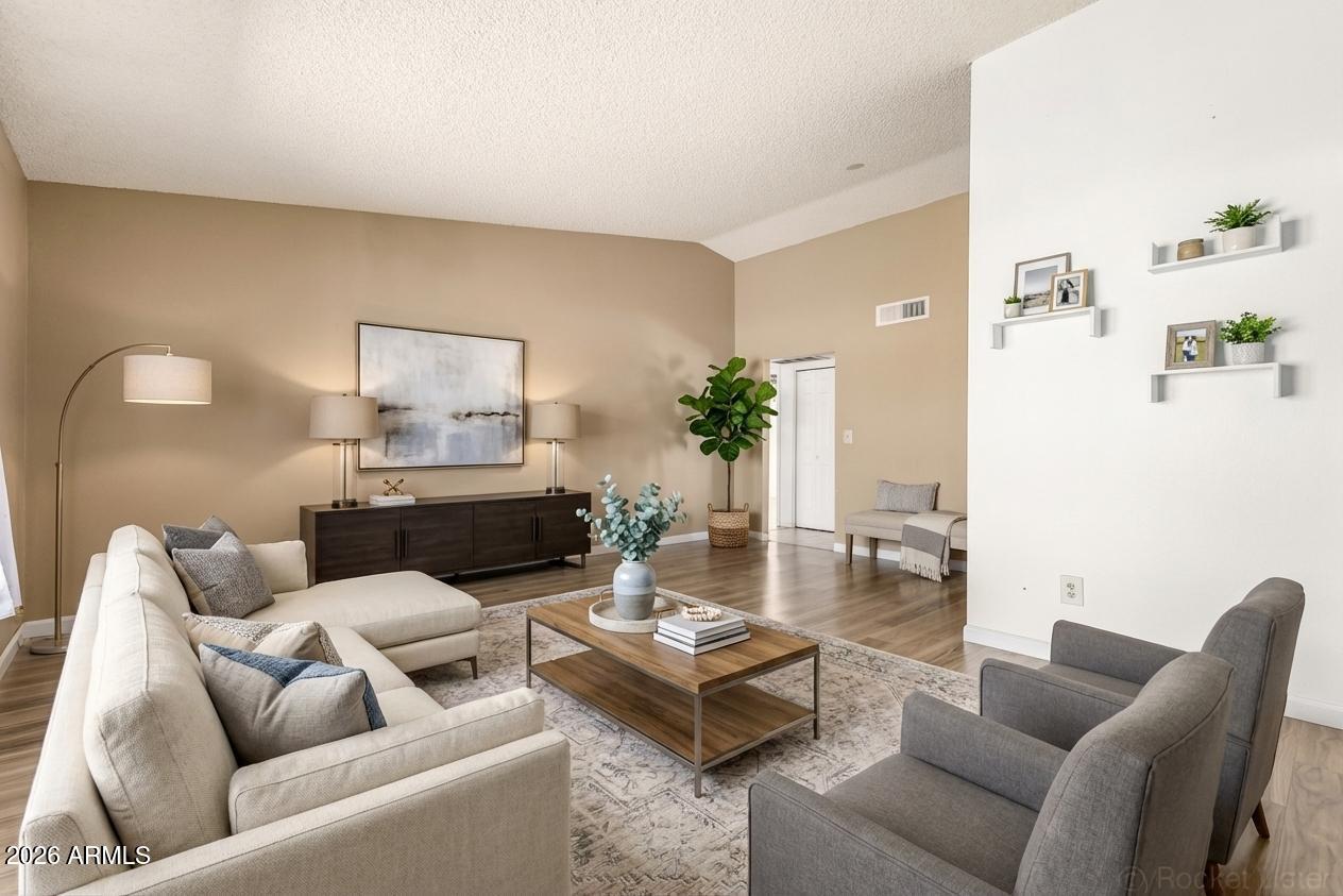 SARATOGA SQUARE - Residential