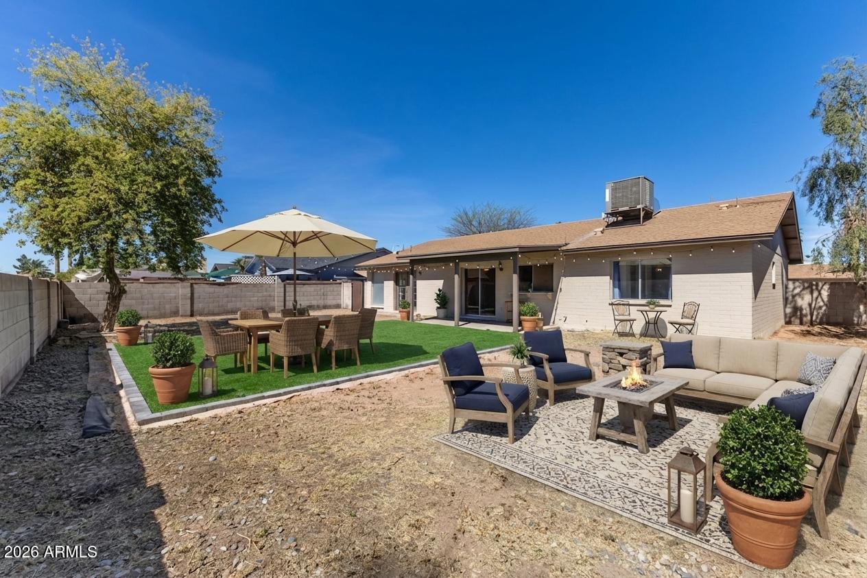 SARATOGA SQUARE - Residential